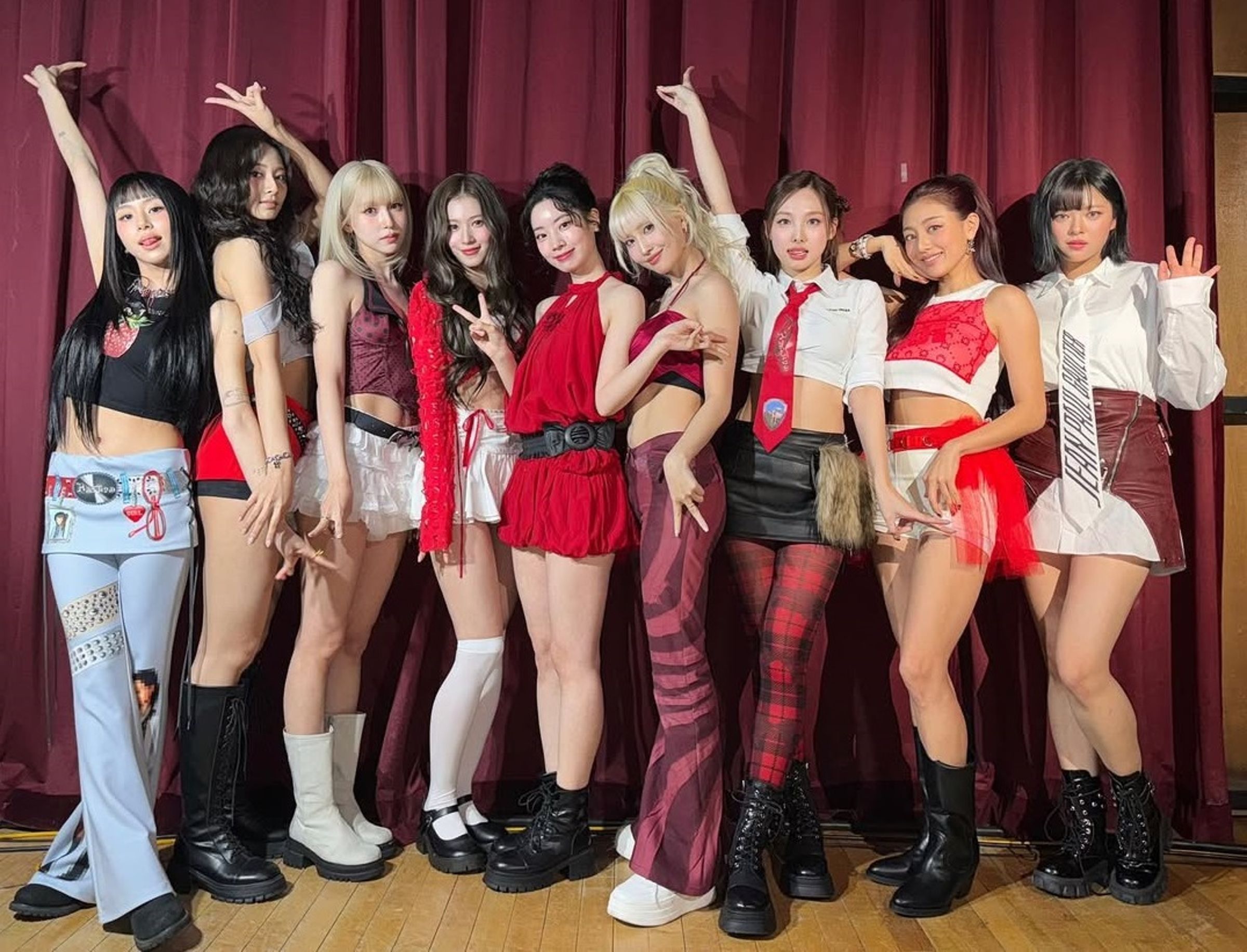 南韓女團TWICE出道10年終於將在11月22日登上高雄世運主場館開唱，讓粉絲ONCE興奮不已。（翻攝自TWICE IG）
