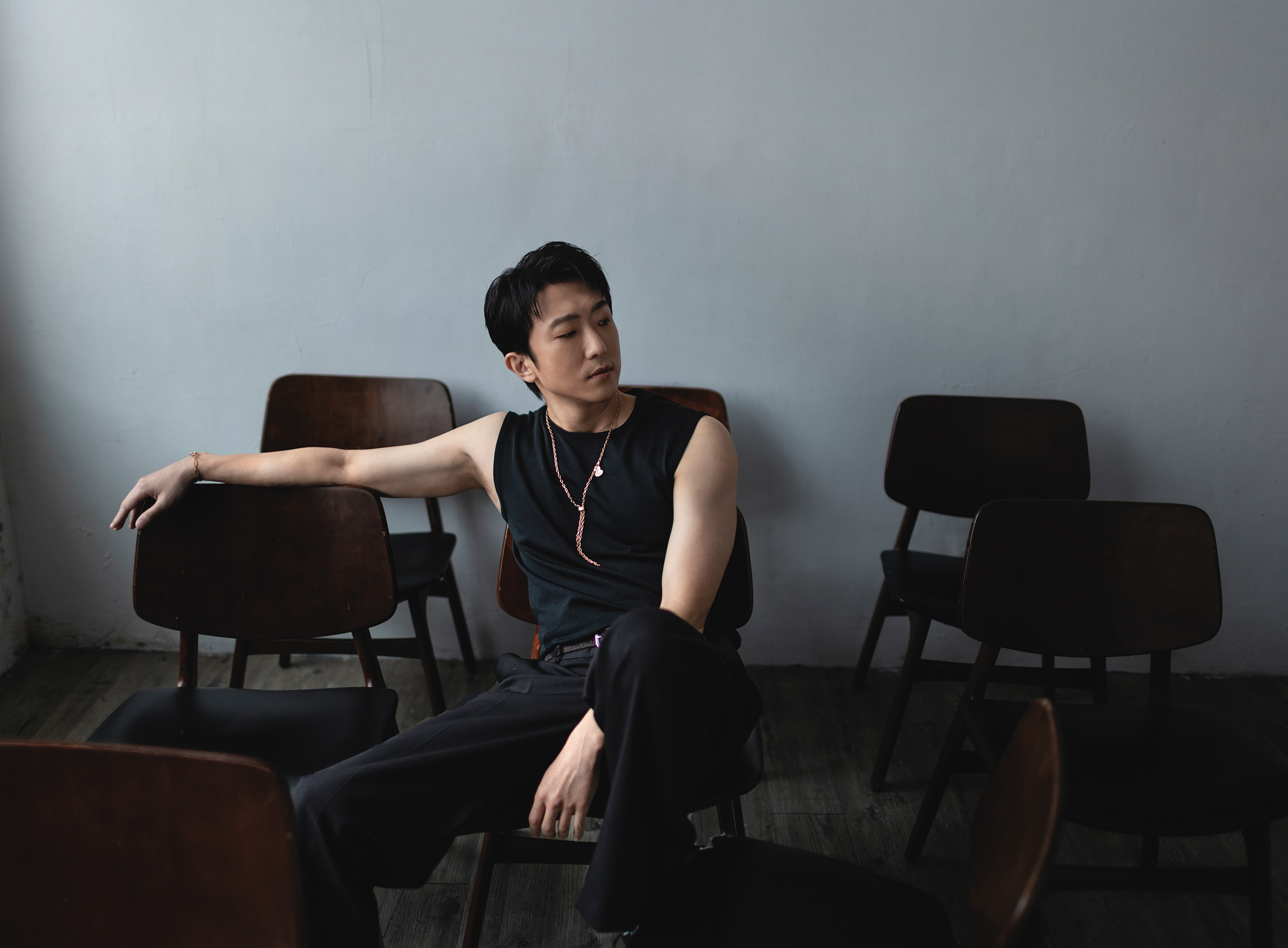 經過長時間的重新整理後， 張懷秋再次以演員身分出發， 以更多的熱情面對一切。