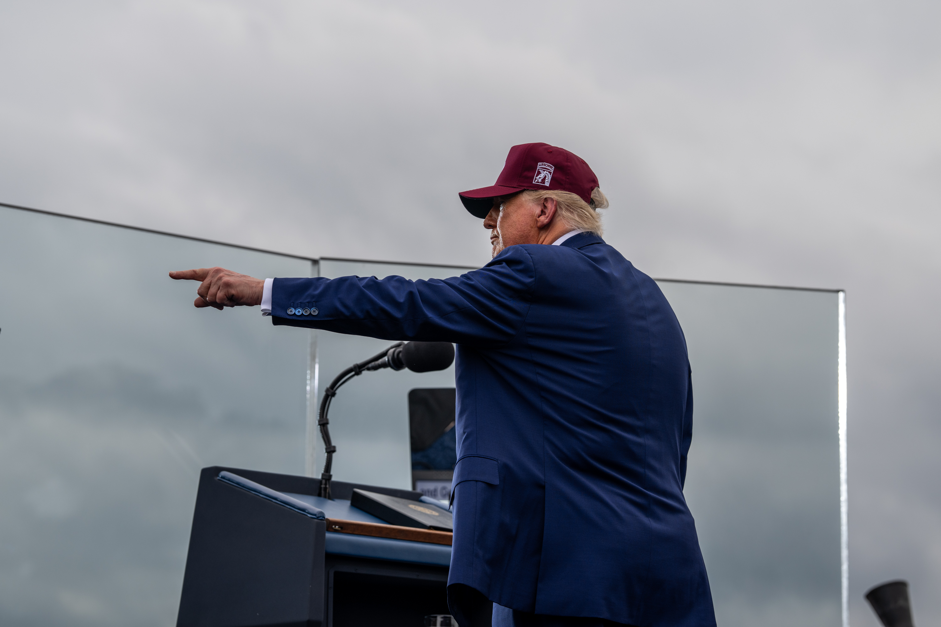 川普稱自己已經想好要怎麼做，但還沒下最終決定，美媒也爆料，白宮知情人士透露他已私下批准對伊朗的攻擊計畫。（翻攝自The White Flickr）（