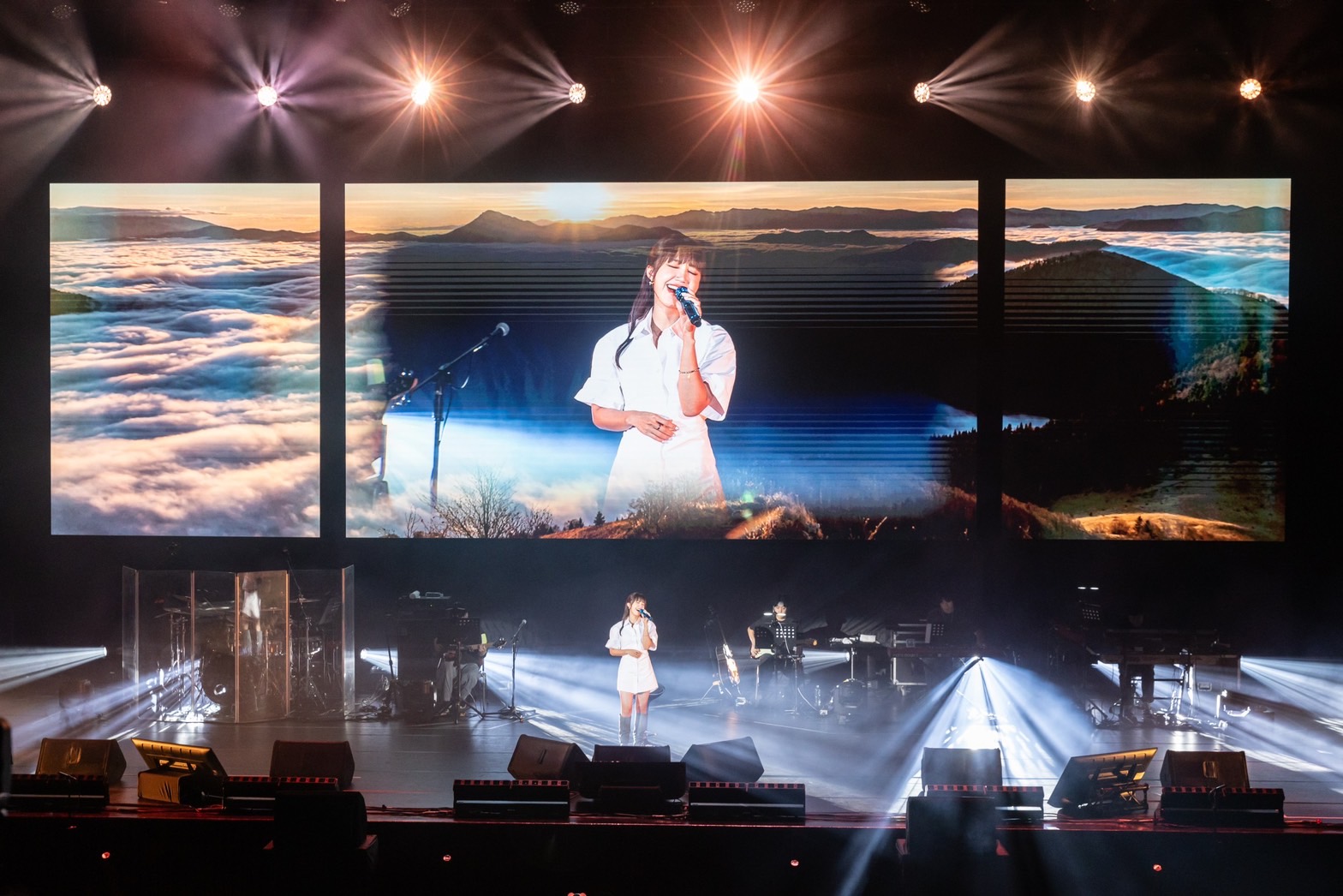 APINK主唱鄭恩地今年第二次在台舉辦個人演唱會,嗨唱18首聽得歌迷耳朵流油。(D-SHOW提供)