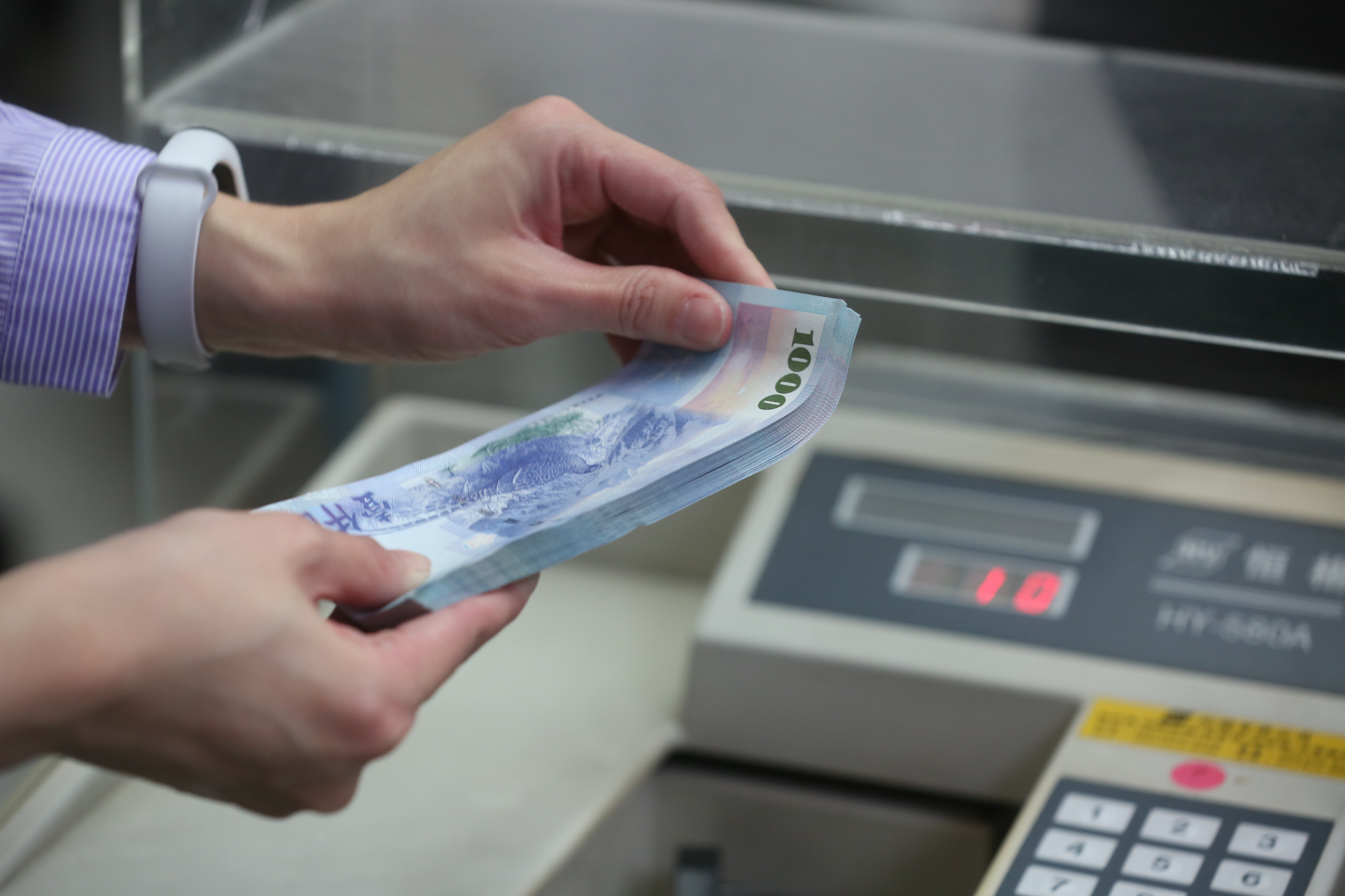 勞動基金運用局今日公布最新勞動基金績效，單月收益2,167億元，截至9月底收益數5,588億元、收益率8.14%。（本刊資料照）