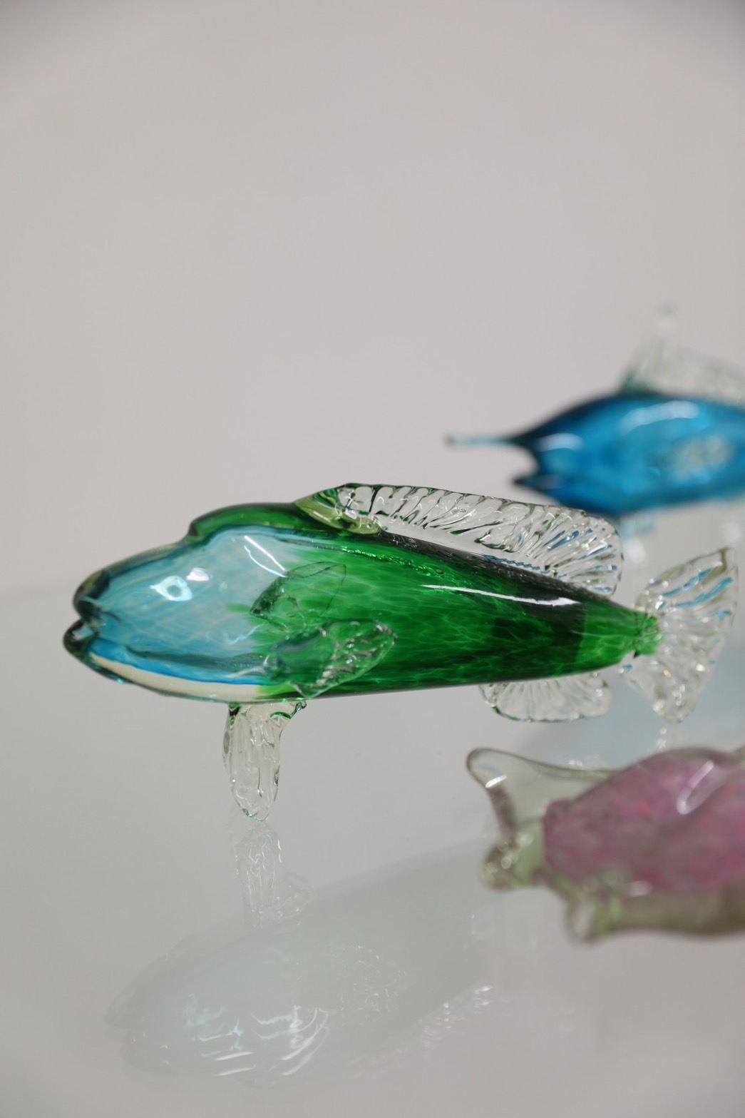海洋生物造型的玻璃裝飾品秀氣不落俗套,擺在家中可以隨時回顧帛琉旅遊的美好。