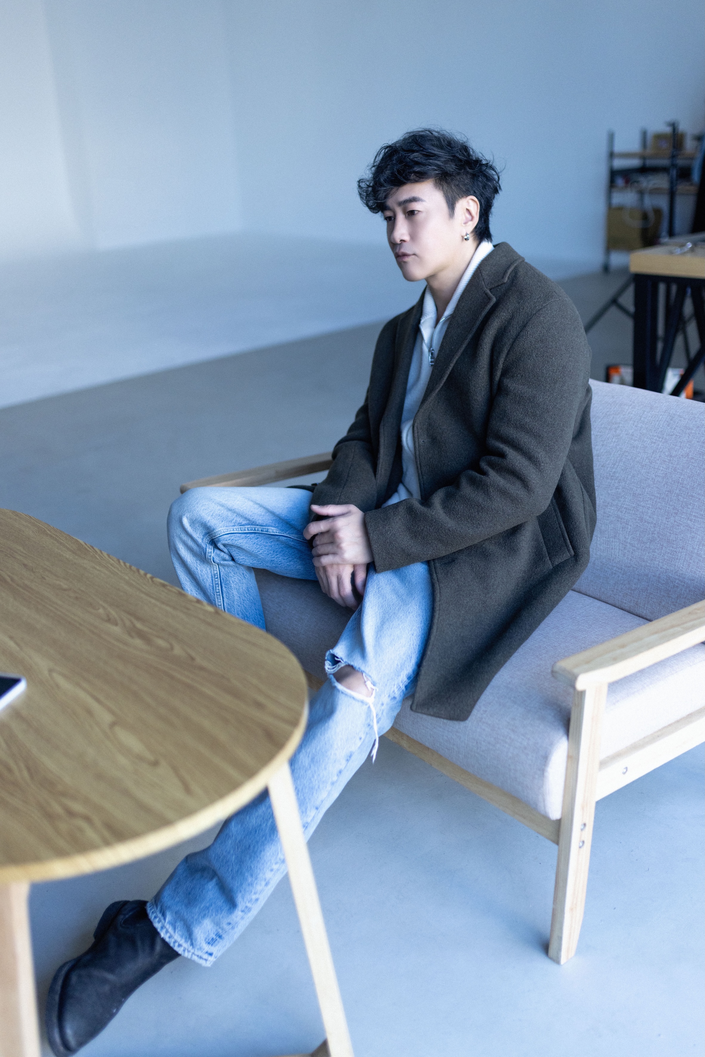 演過很多戲，何潤東承認：「也演過超級小預算、超級爛的戲。」但他證明了，好壞都在己心，這些事都可以成為自己年輪組成的一部分。