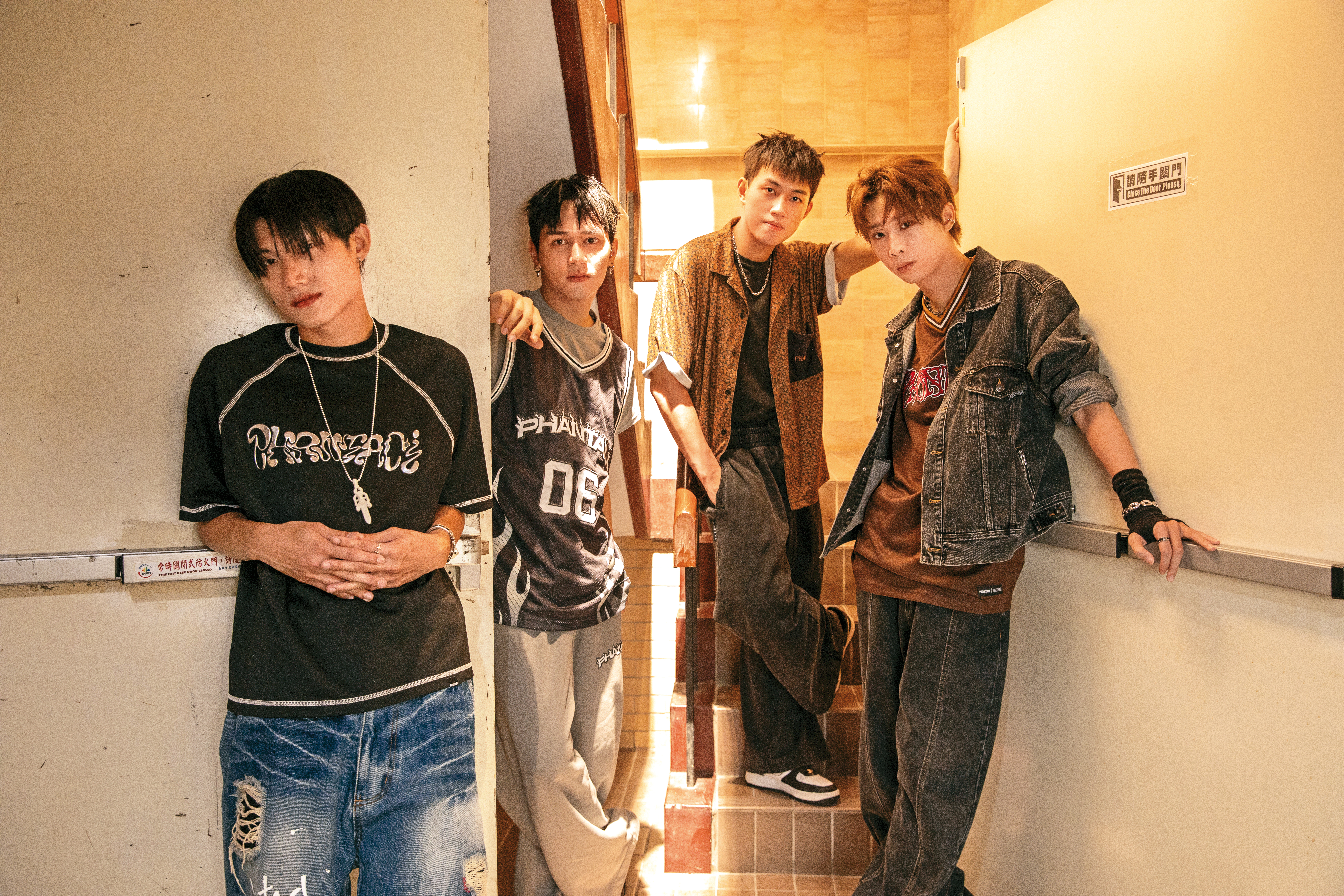 唐立杰(左起)、陳水豐、張峻瑋與劉新民是《原子少年1》土星的成員。