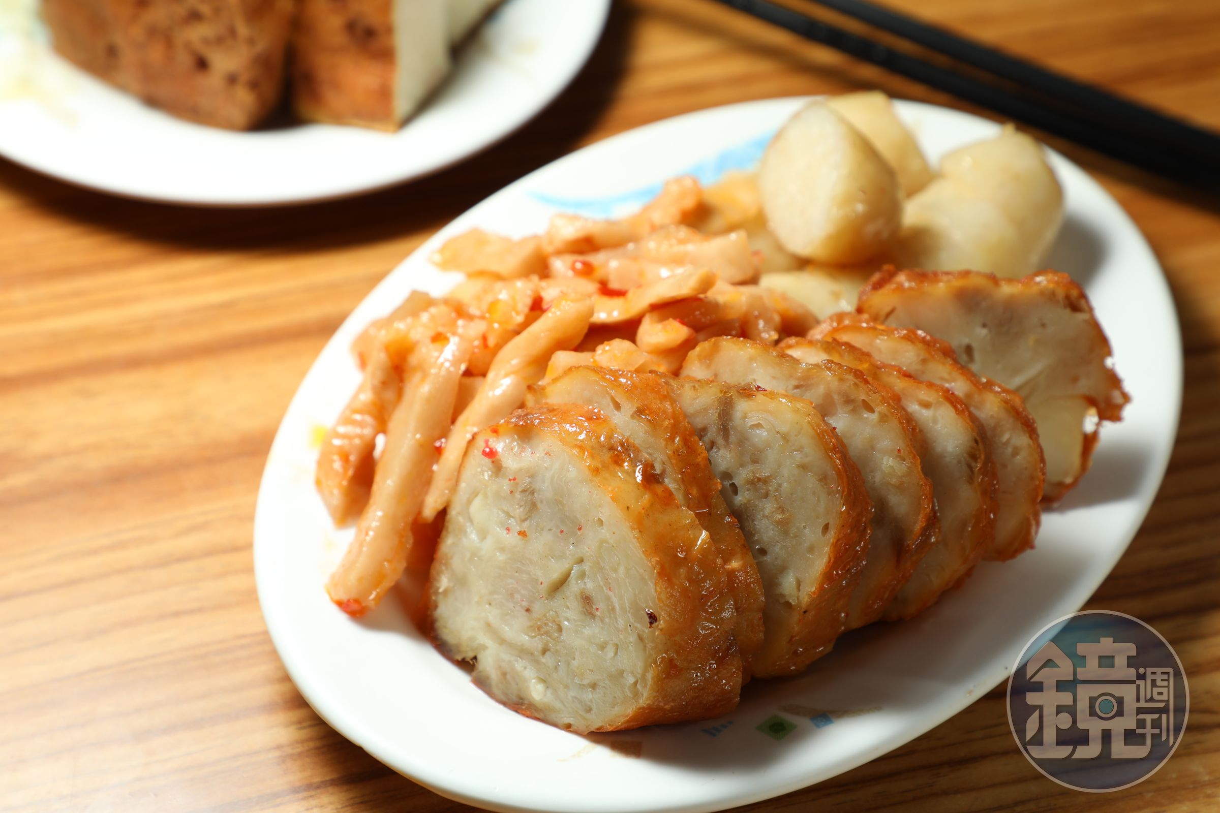 「米腸+肉捲」又會配上不同的醃菜。(90元/小份)