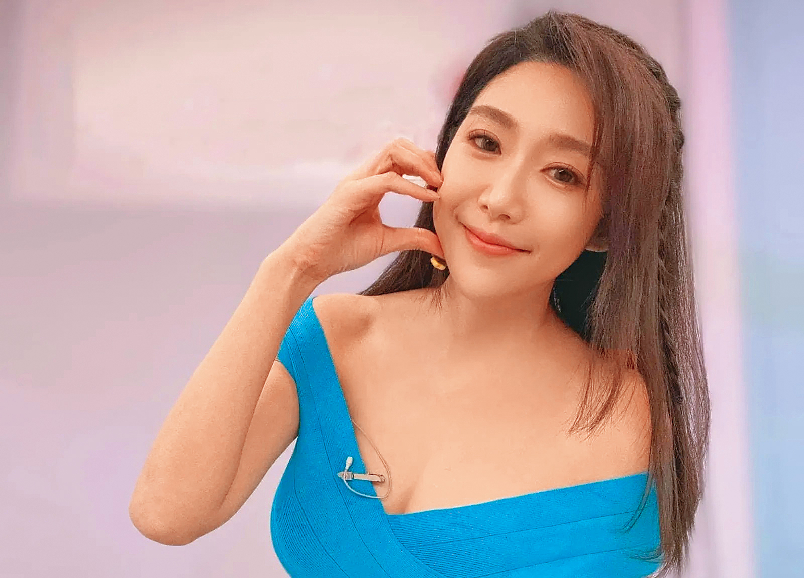 依依節目上吐真言想「回娘家當公主」，卻被批公主病，她澄清沒拿夫家錢、始終愛孩子。（依依臉書