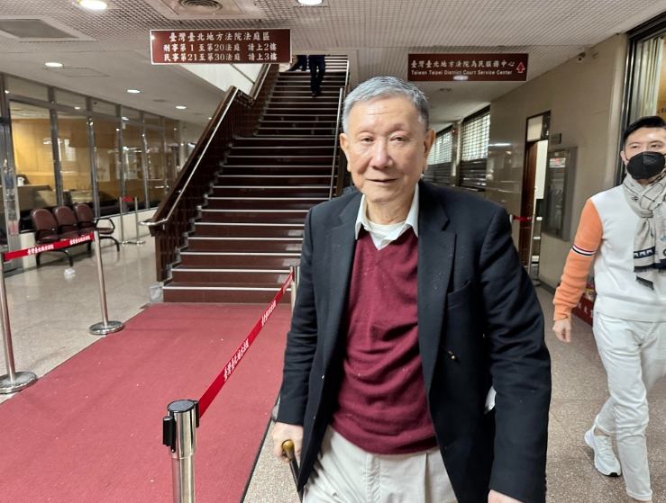 沈慶京答辯稱,如果柯文哲有藍白合當選總統今天就不會這樣子。