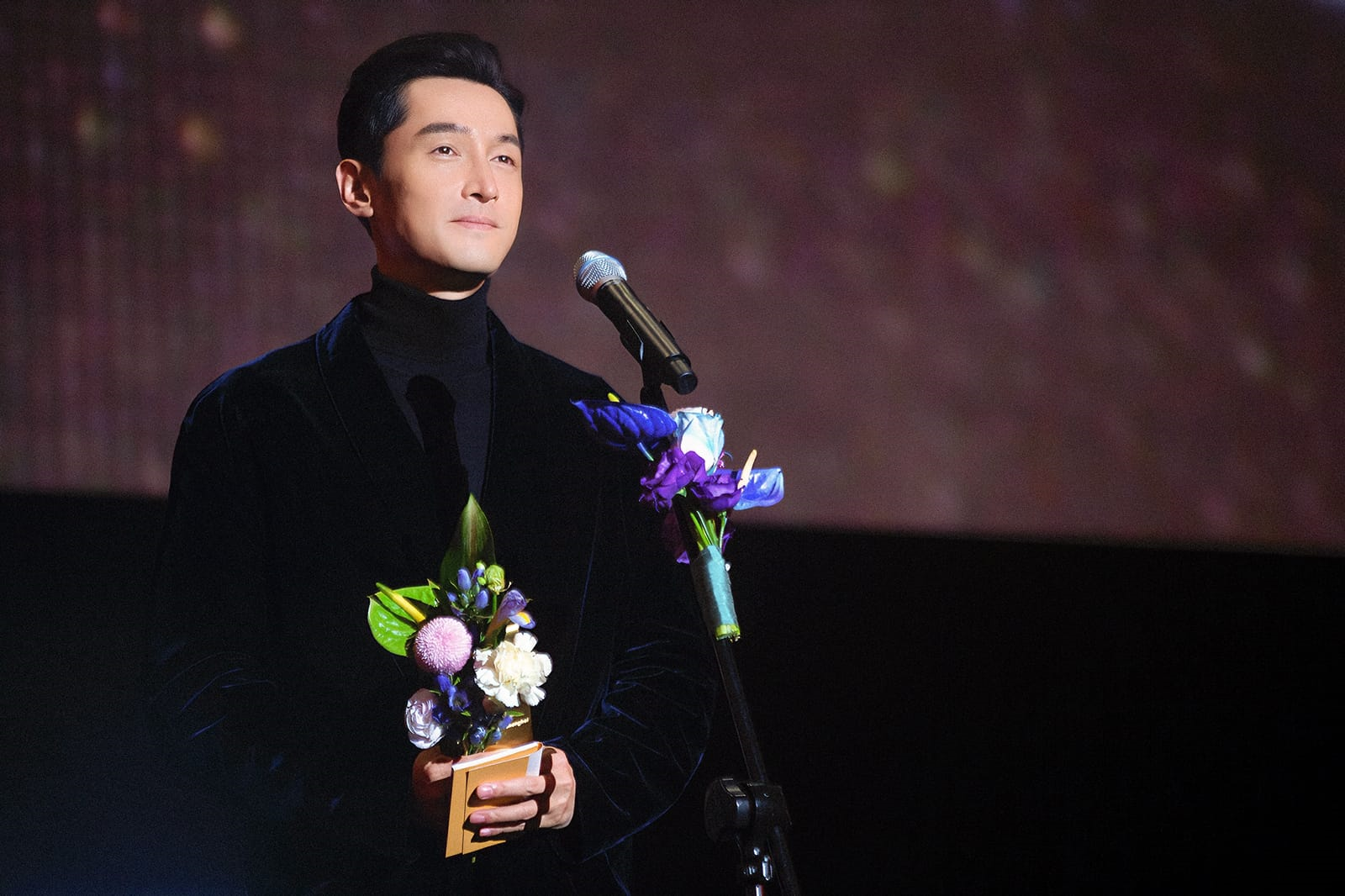 中國大陸男星擊敗來自日本、韓國及台灣的6名對手，獲釜山國際電影節「2024亞洲內容大獎和全球流媒體大獎」的最佳男主角獎項。（澤東電影提供）