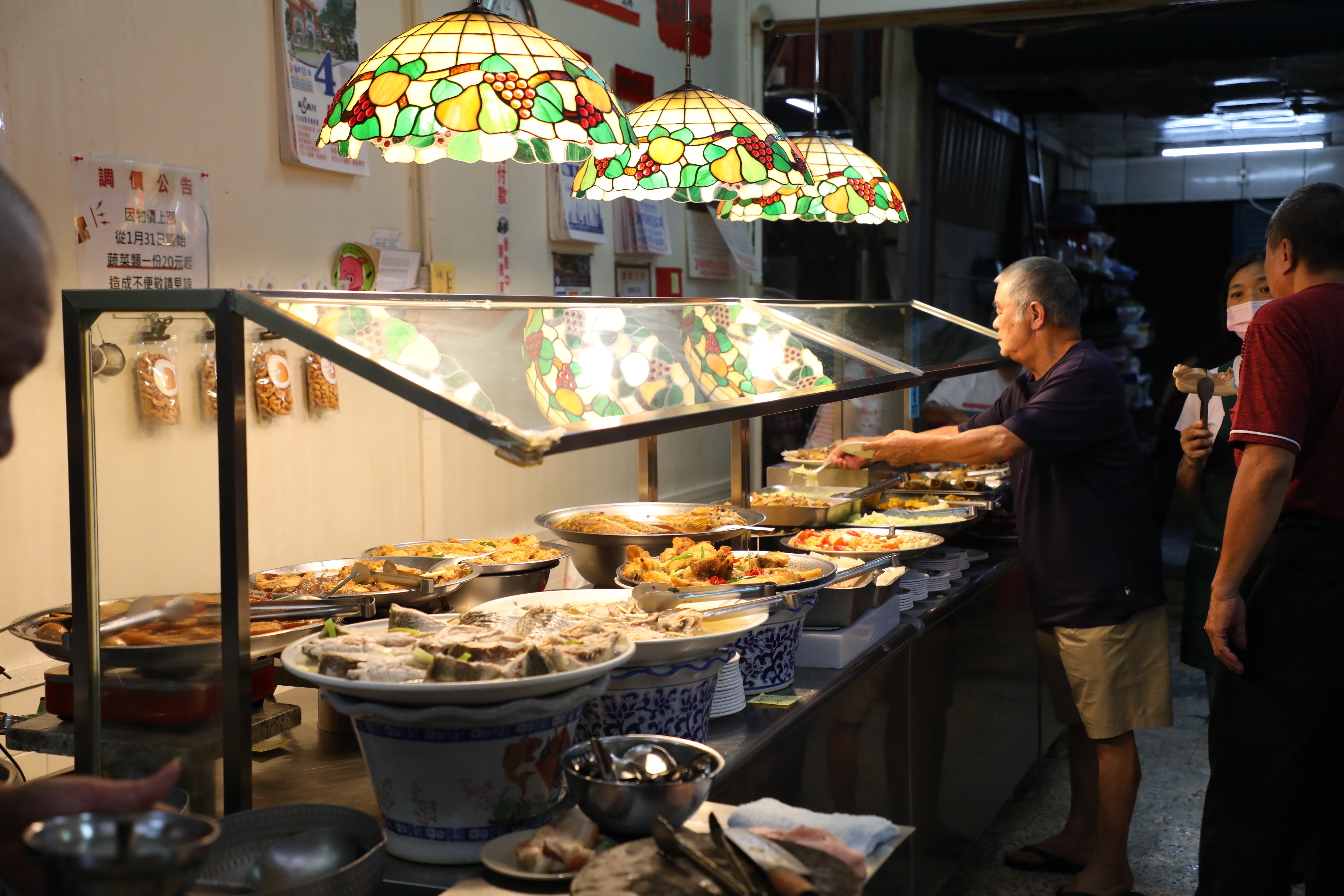 「基明飯桌仔」就是經典的台南Style早午餐。
