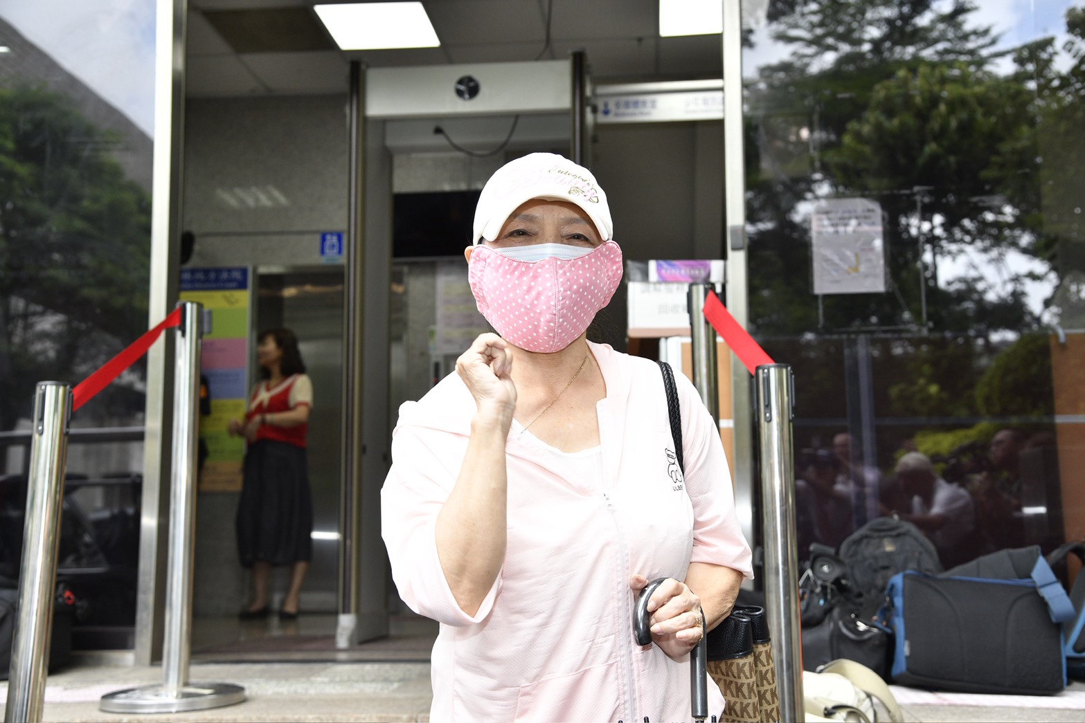 陳子婷的母親陳麗如（圖），今天親自出庭與吳家委任律師商談解決方案。（鏡報新聞網李智為攝）