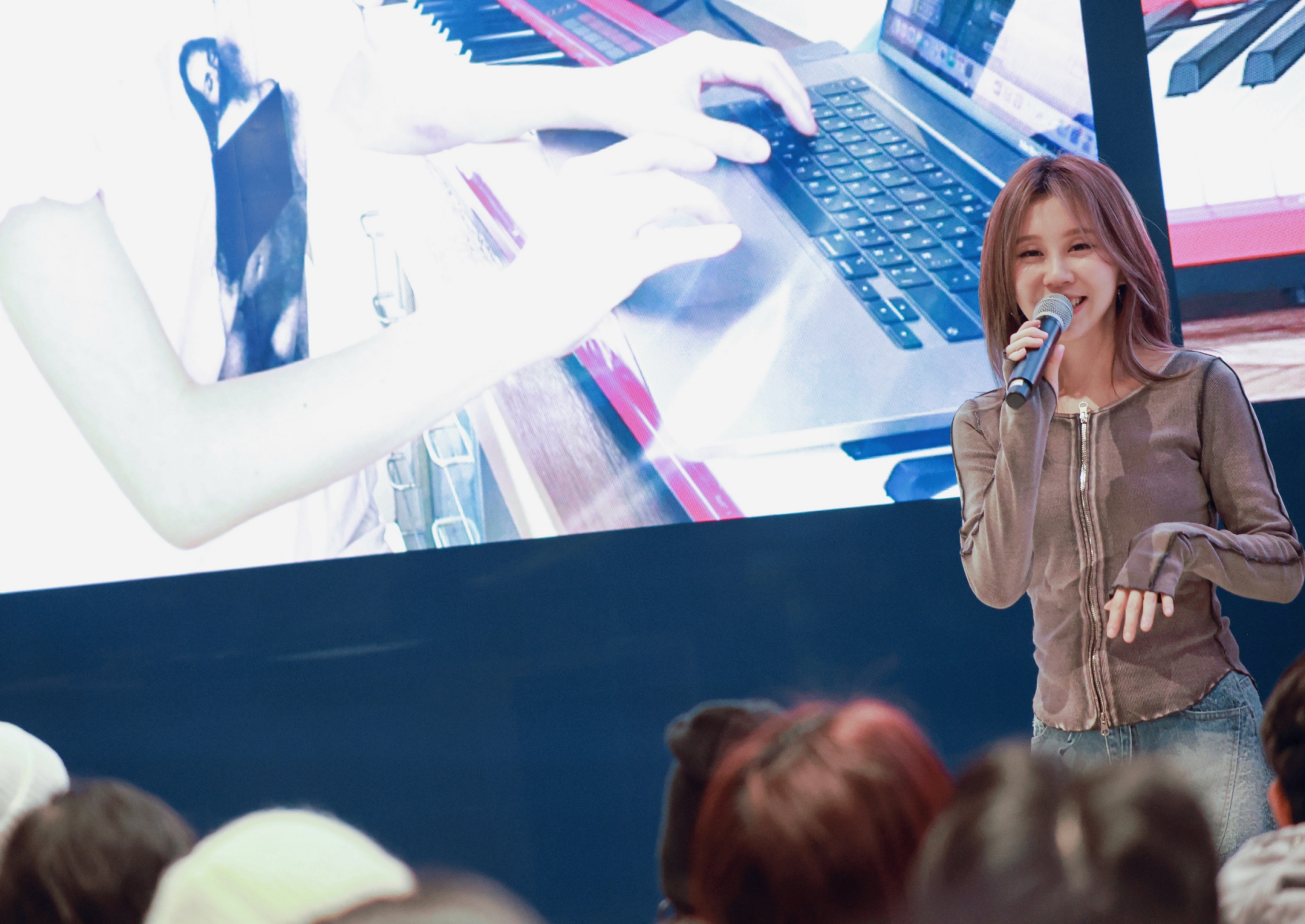 白安在Today at Apple系列活動分享自己的音樂旅程。（相信音樂提供）