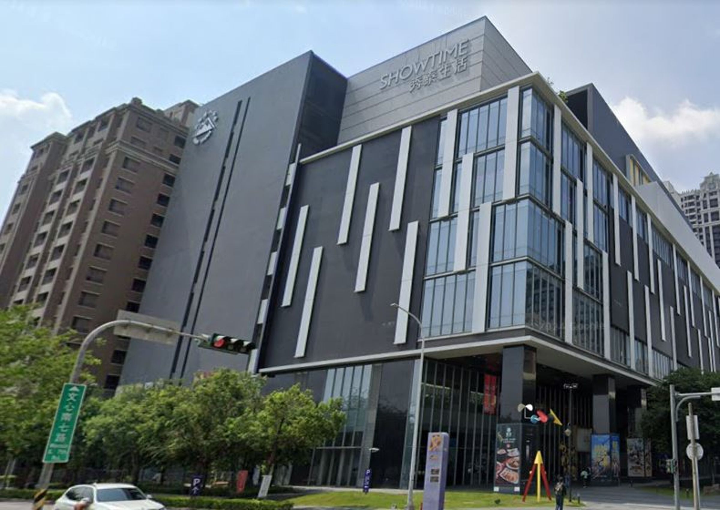 台中南屯文心秀泰附近驚傳隨機砍人事件。（翻攝google maps）