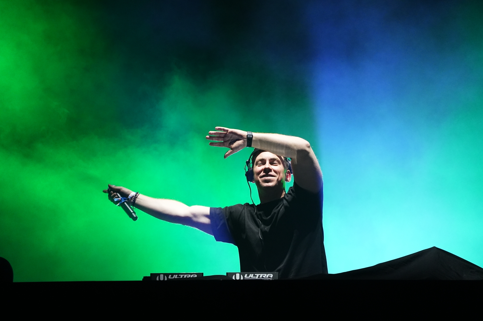 Hardwell今年受邀參加Ultra Taiwan,開心表示:「很想念大家,我已經8年沒來台灣了,我真的非常興奮可以回來這裡!」(Blowin' in the Wind大風吹提供)