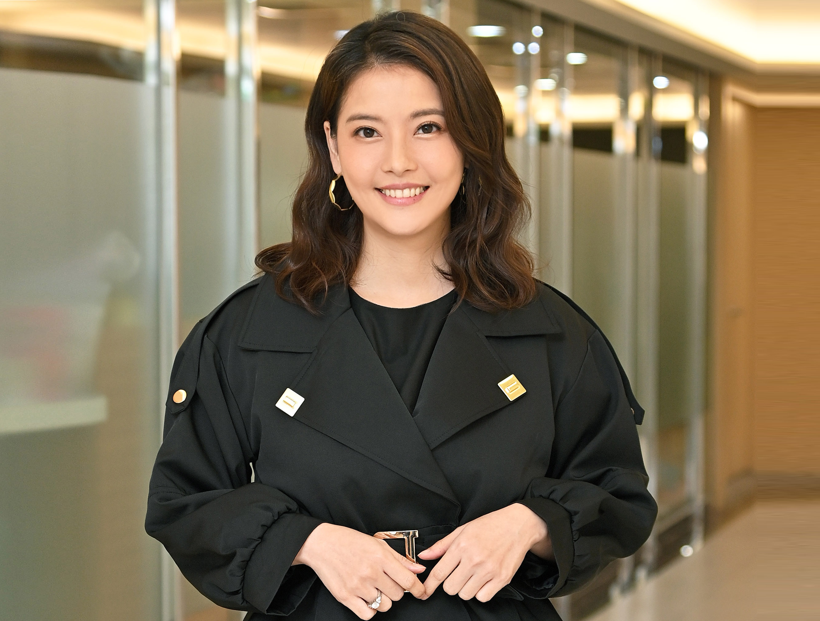 王樂妍飾演「江亞萍」是富家千金。(台視提供)