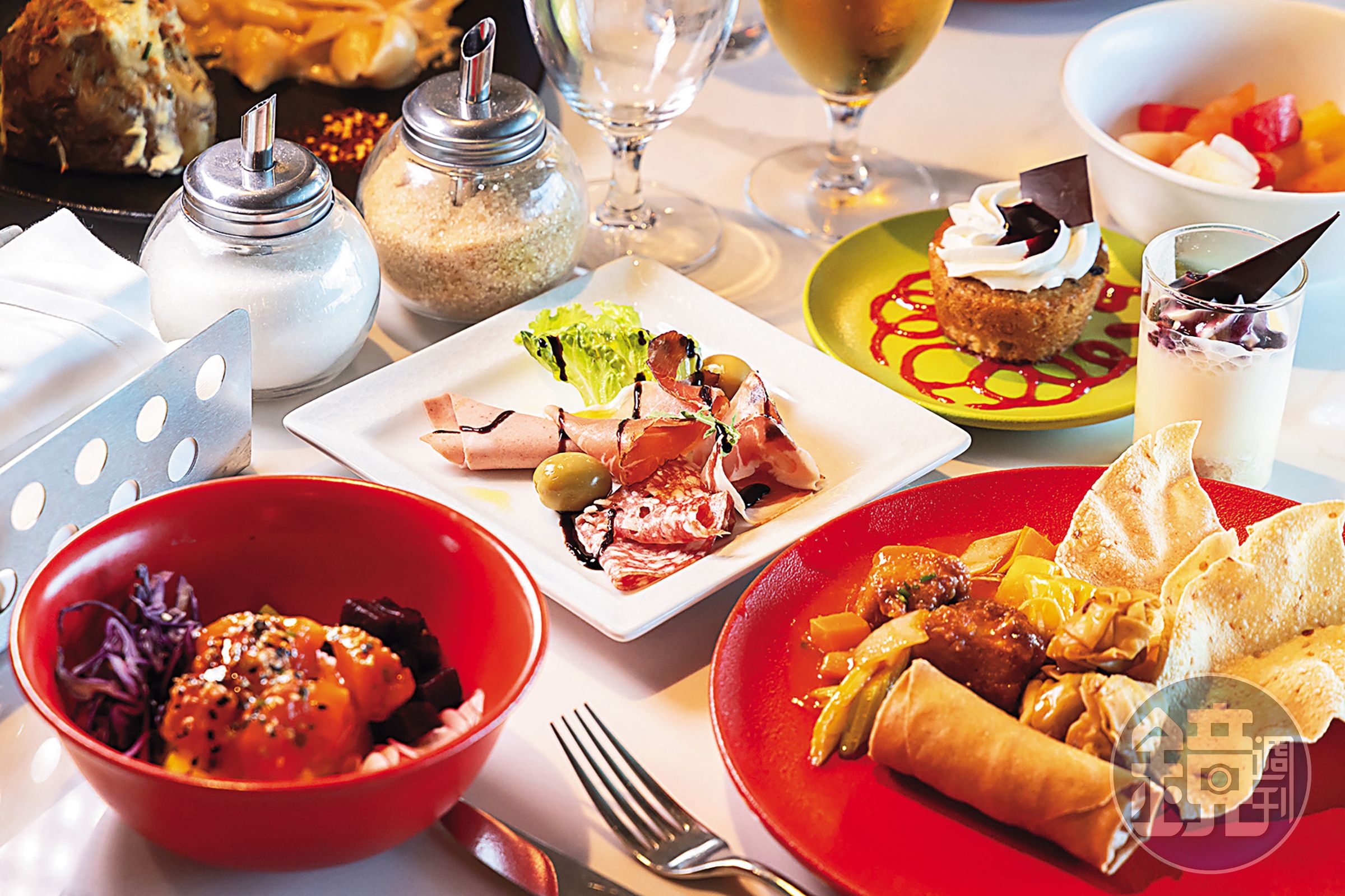 自助餐廳每天都提供亞洲、義大利、墨西哥與美式餐點。