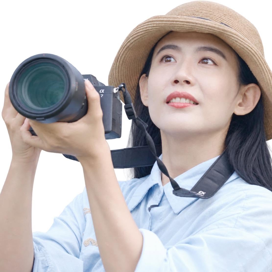 陳竹音更新沙龍照,表示「別讓故鄉只剩兩億」。(翻攝陳竹音臉書)