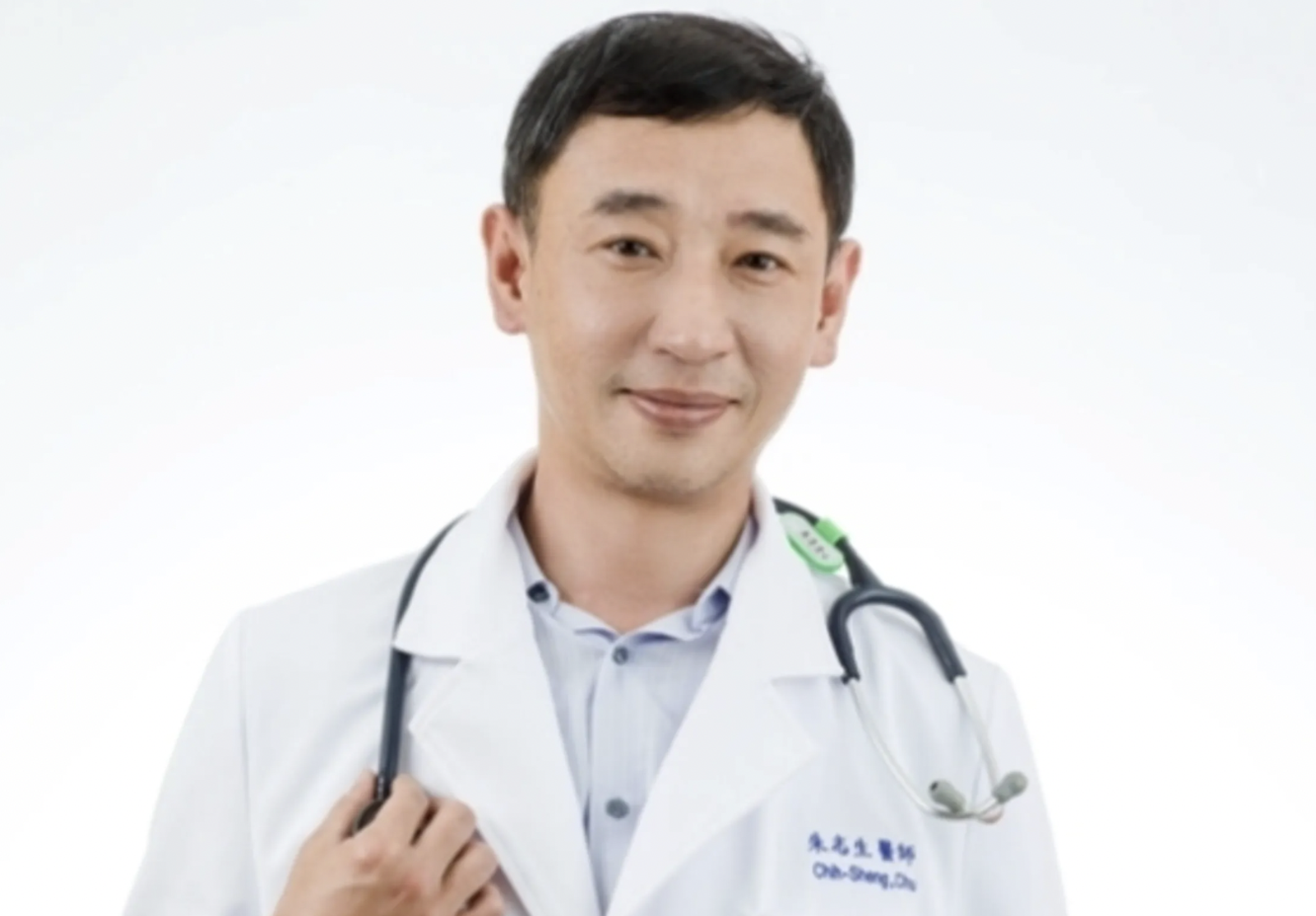 倒地27分鐘無人理!心臟仁醫朱志生閃貓自摔喪命 同窗痛揭「路過騎士視若無睹」