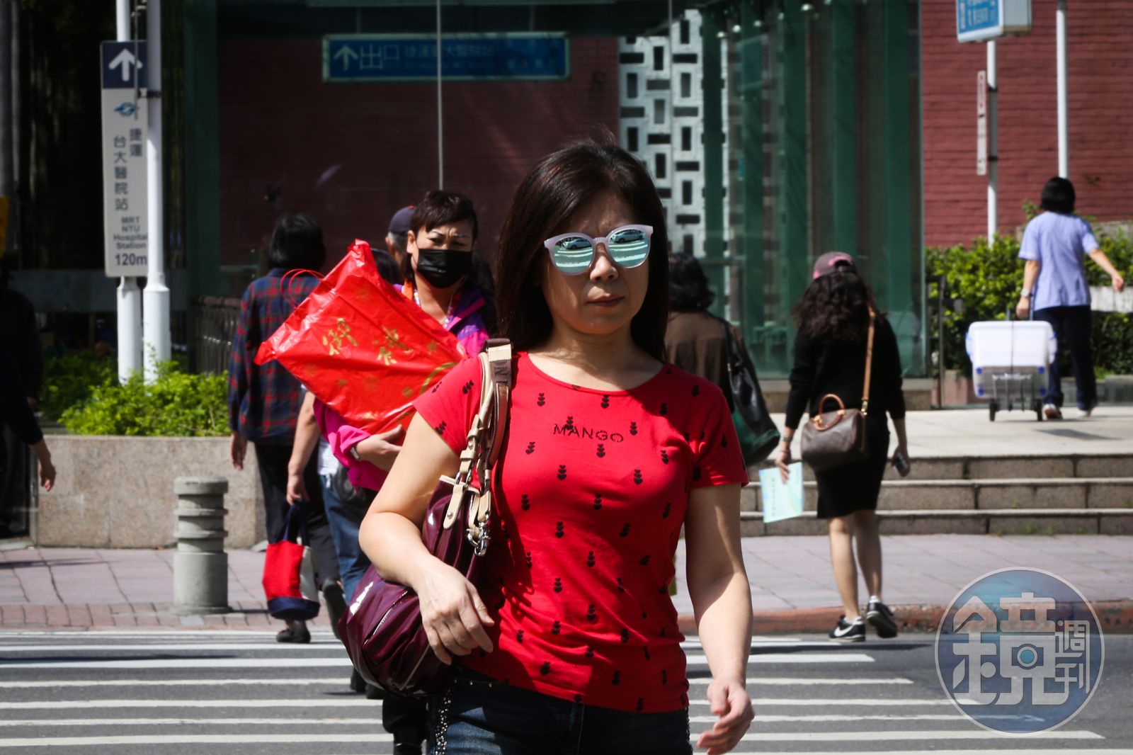 東北風偏強!7縣市陸上強風特報 吳德榮曝明高溫上看30度