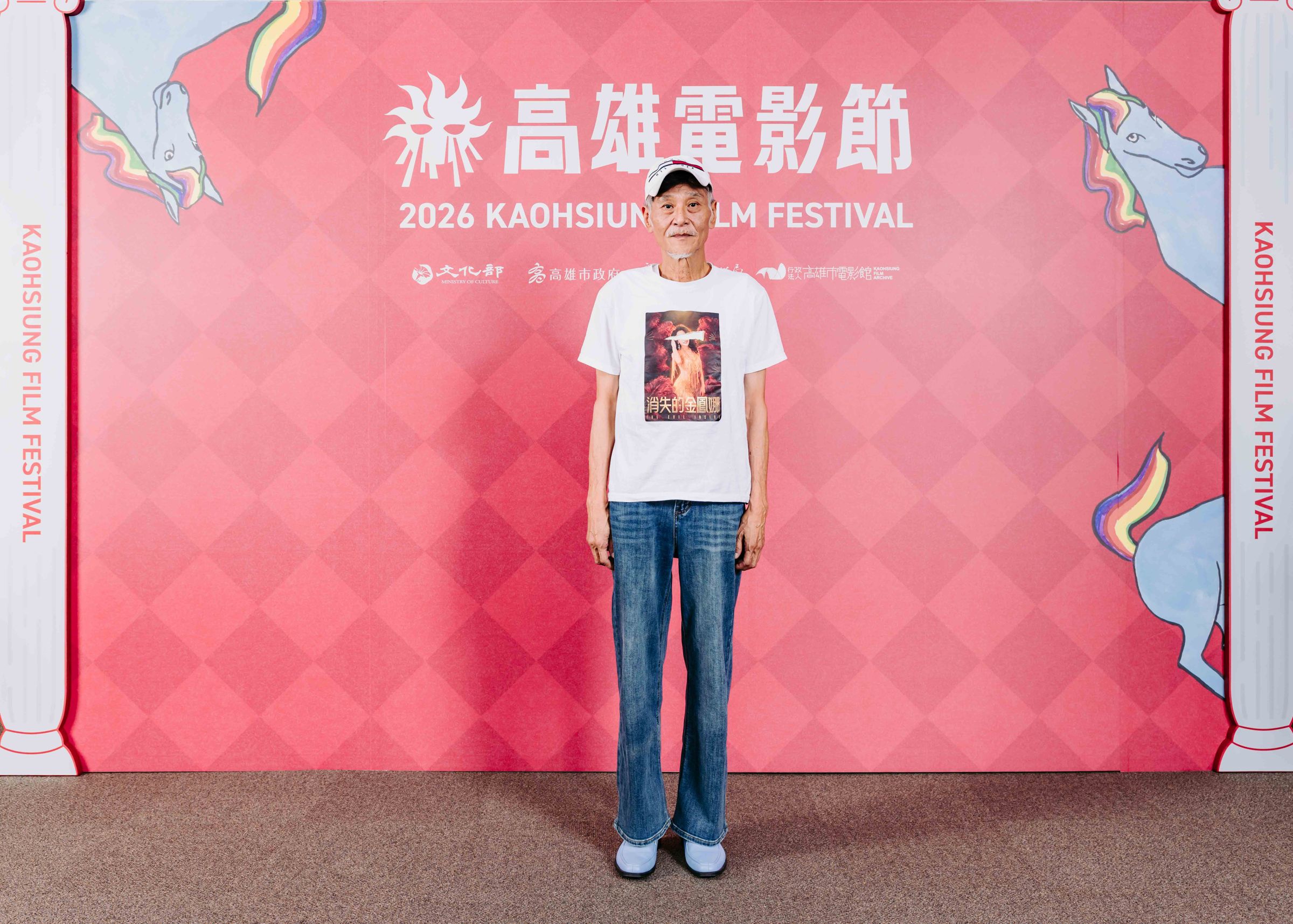 喜翔透露過去拍侯孝賢導演的《南國再見,南國》,他找來一堆在地兄弟拍賭戲,大家玩真的,幸好還贏了錢。(高雄電影節提供)