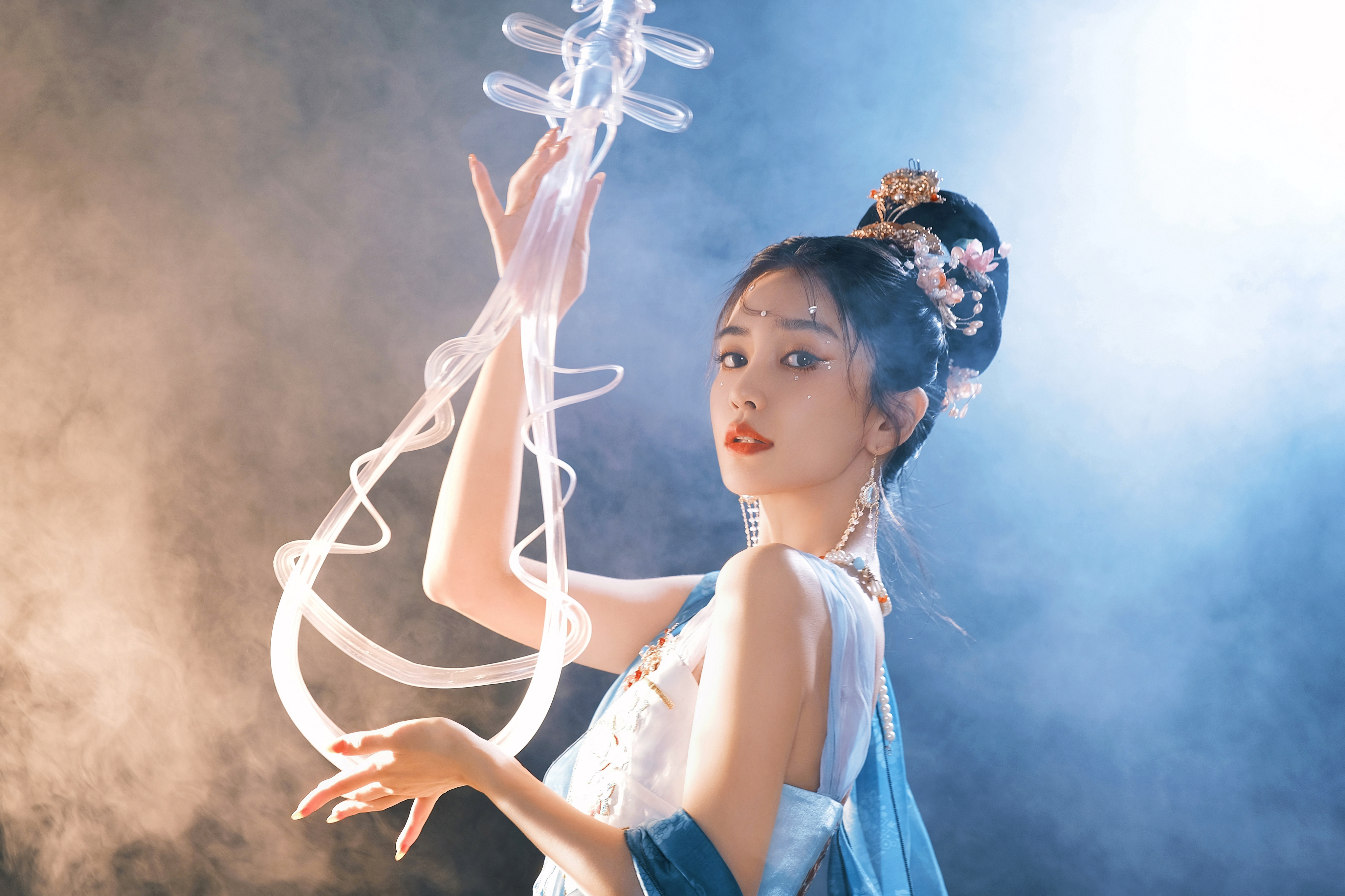 Angelababy過往有發不完的美照，如今在網上幾乎銷聲匿跡，只有零星出事前拍攝的照片。（翻攝自楊穎工作室微博）