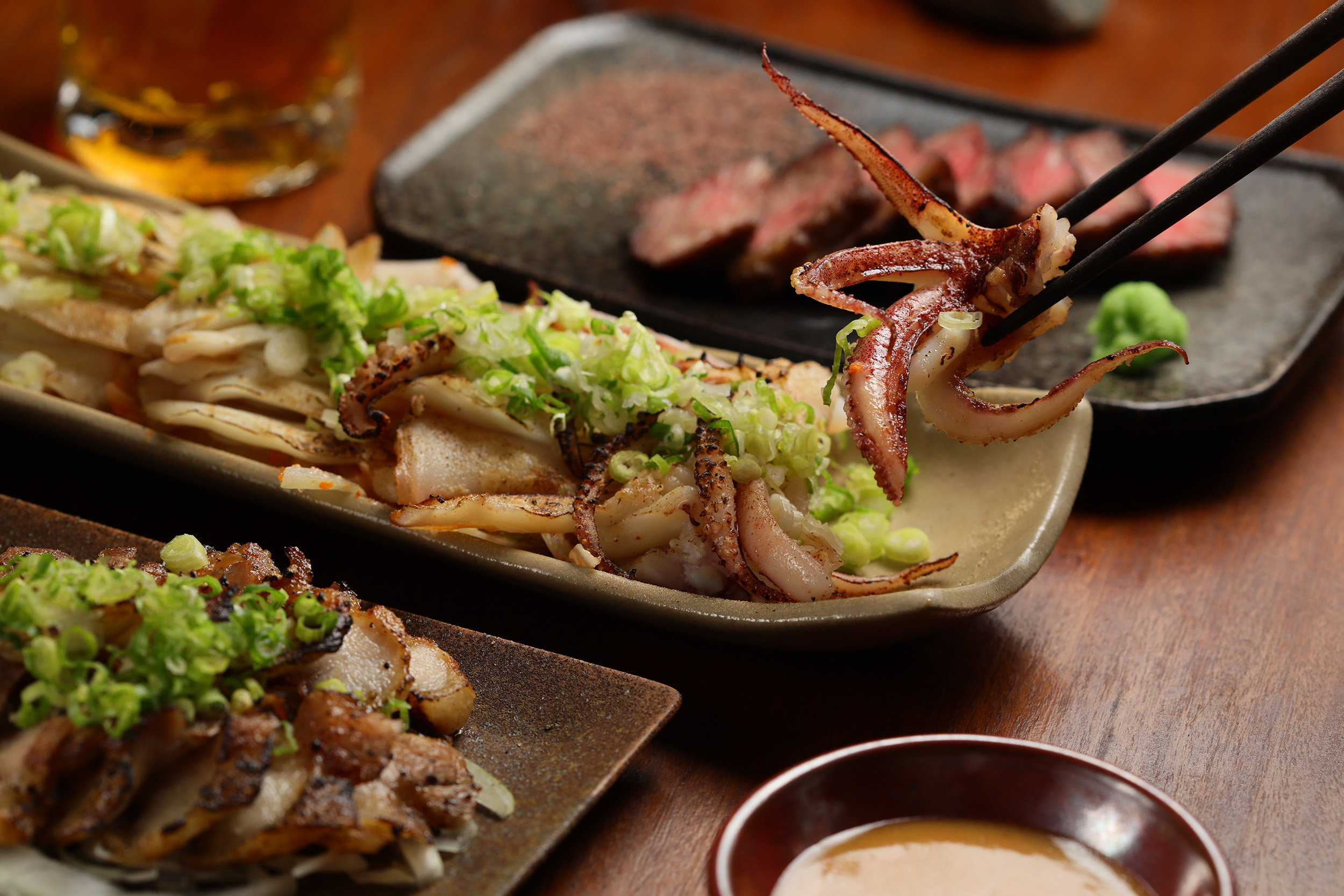 私房料理「烤透抽」,吃得到澎湖海味的鮮甜。(420元/大份)