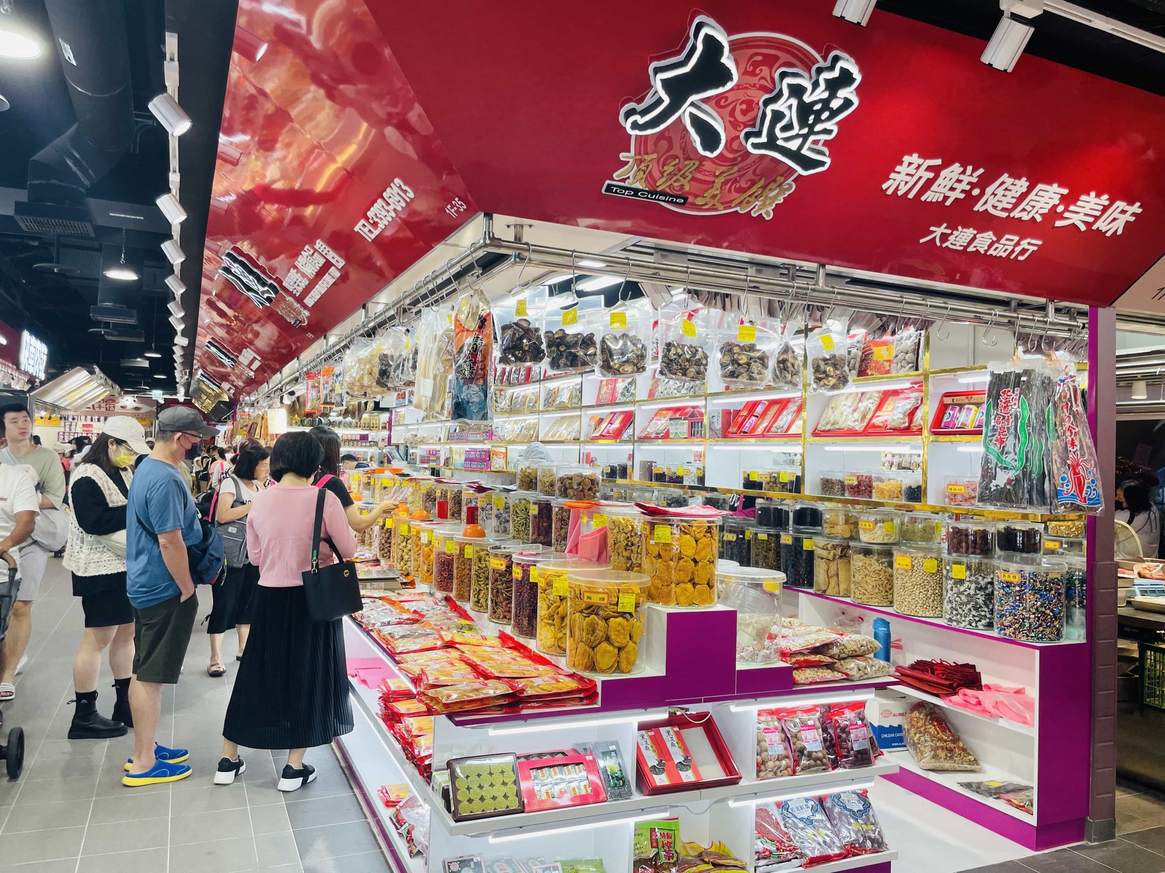 採買時適度控制分量 避免年菜無限轉生。(桂冠窩廚房提供)