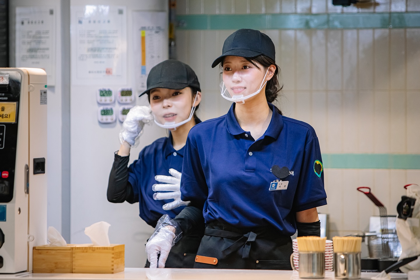 李美珠（右）與朴真珠（朴昣奏）將離開韓綜《玩什麼好呢？》。（翻攝《玩什麼好呢？》IG）