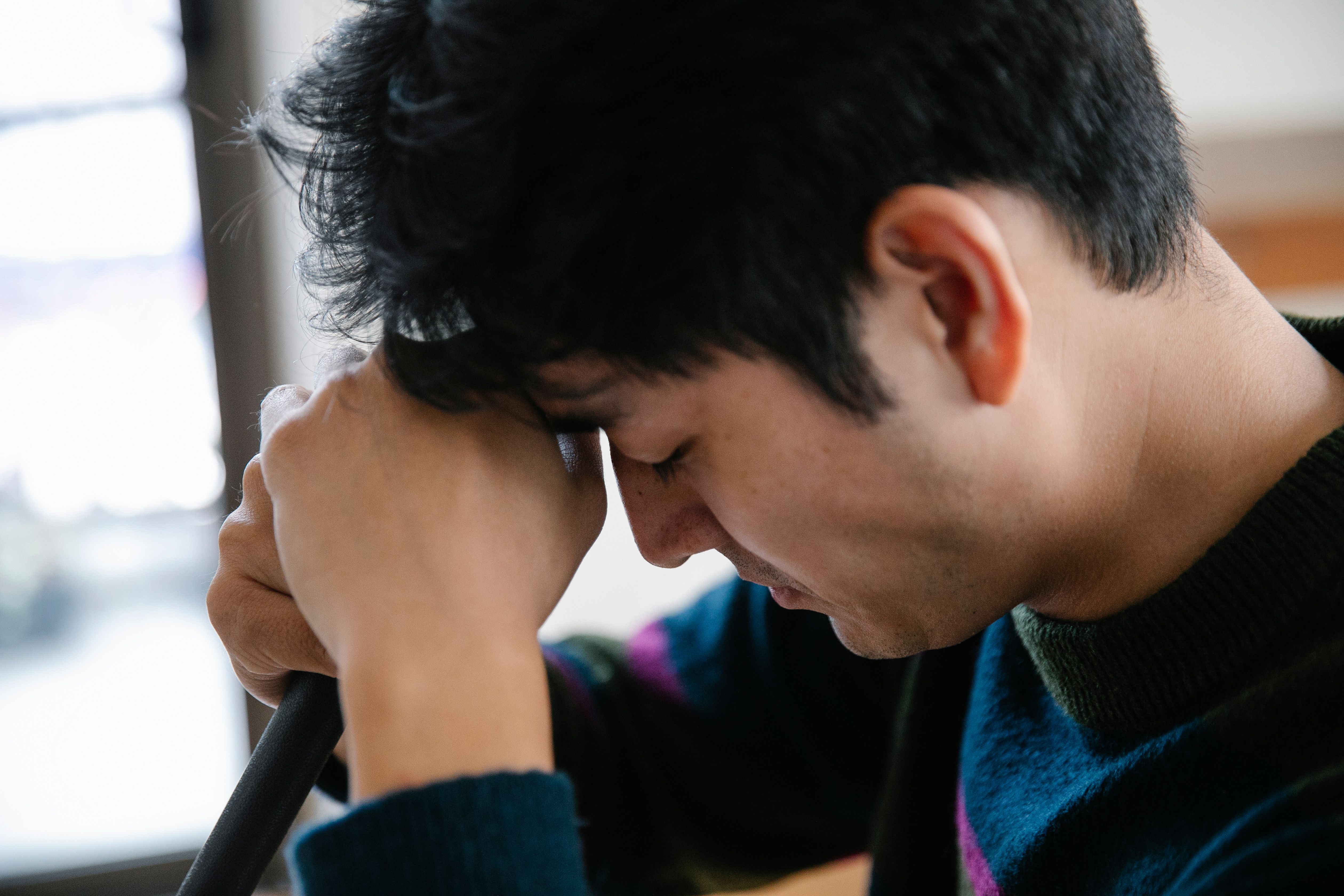 聽信「這檔會漲」！南韓散戶All in慘賠崩潰　持刀狂砍財經網紅洩恨