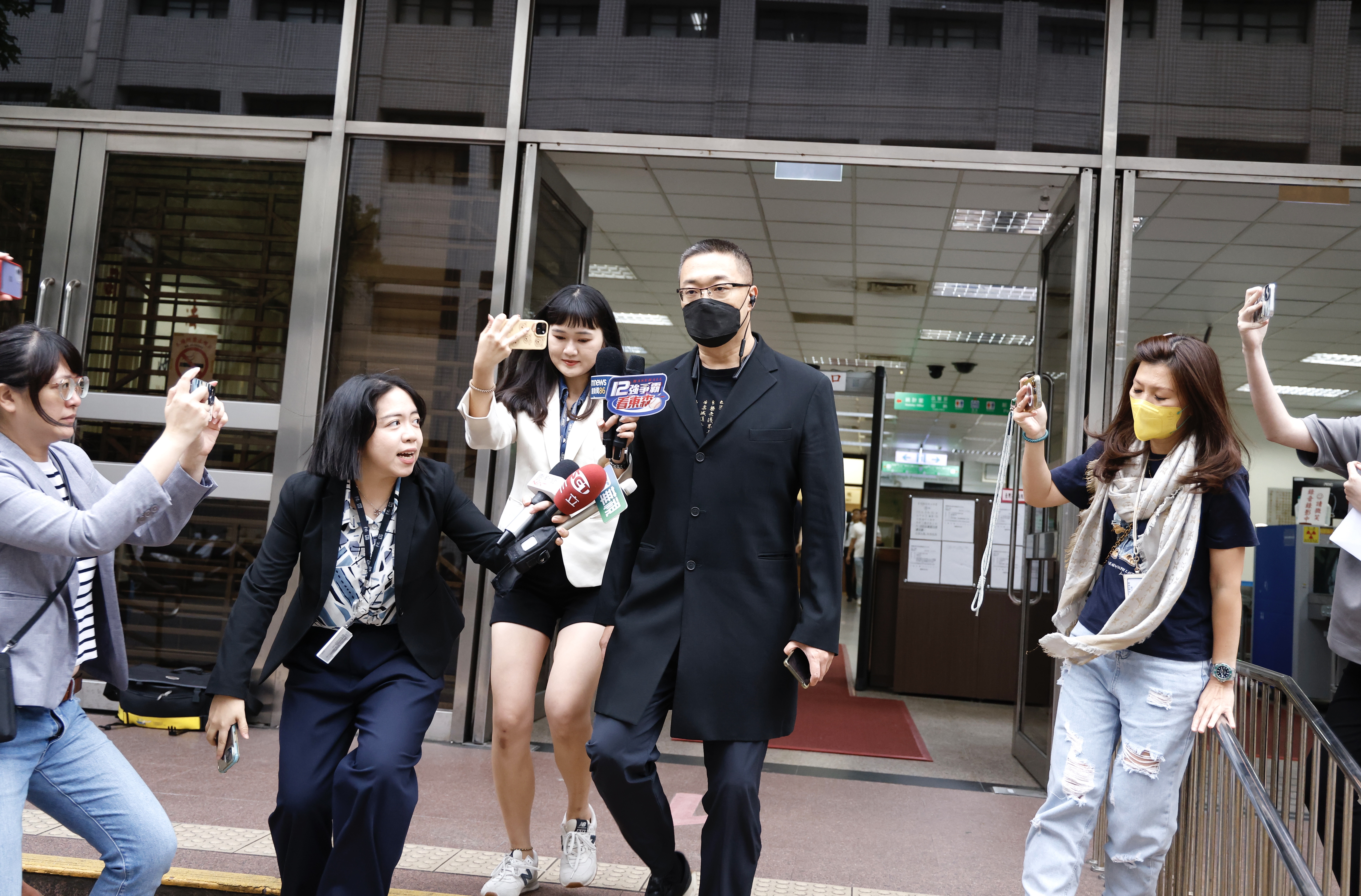 朱學恒對二審結果表示不上訴。（本刊資料照）