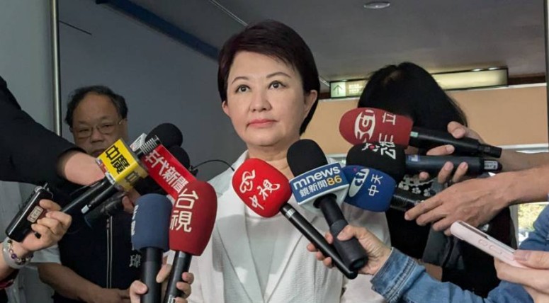 台中市長盧秀燕受訪表示：公務員廉潔沒有討論空間。