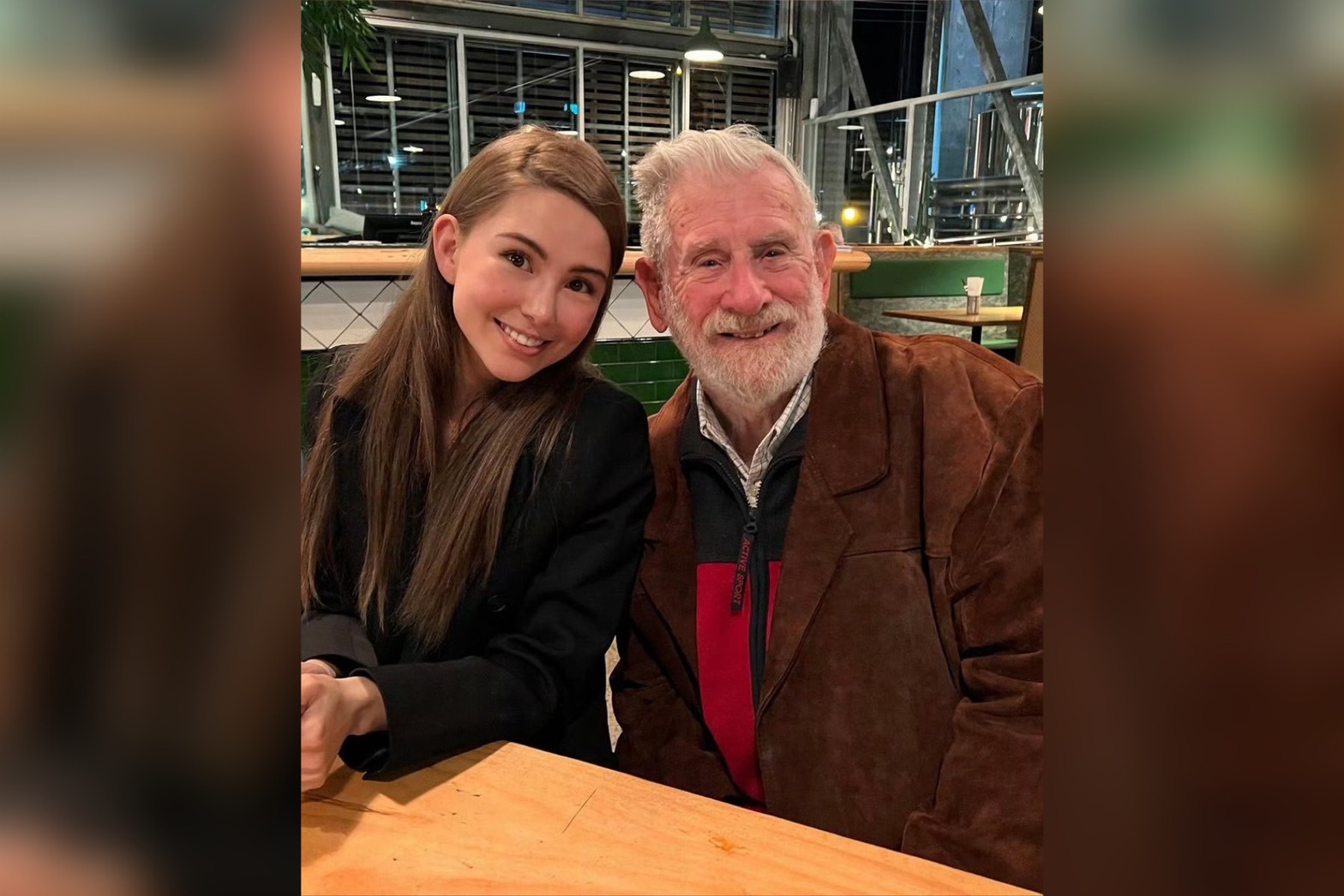 昆凌90歲爺爺Laurence Quinlivan世壯運單日進帳1金1銀。（翻攝昆凌IG）