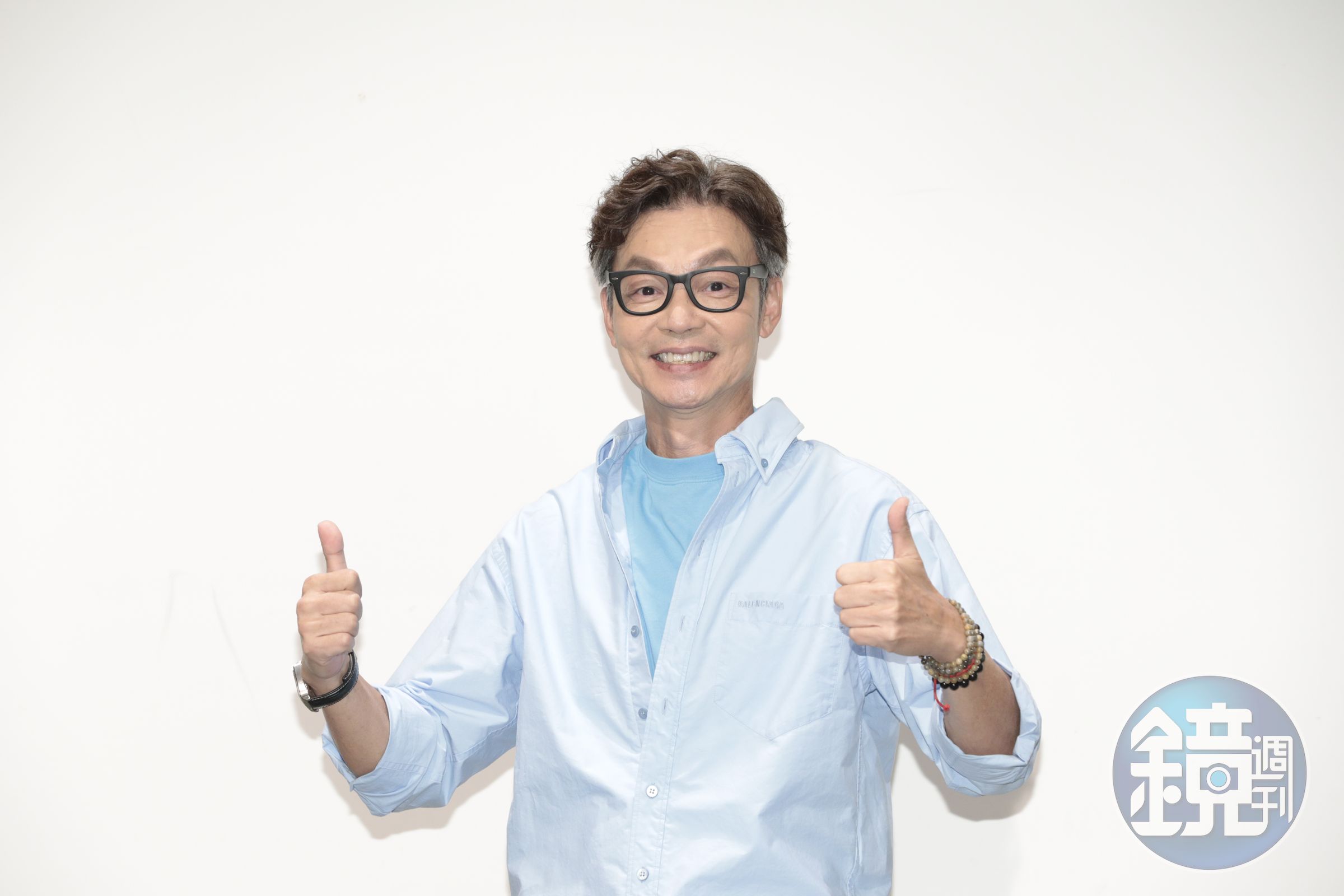 李國煌笑說許效舜生日，他送了一顆「路邊撿的石頭」送他當生日禮物，結果對方沒帶走。