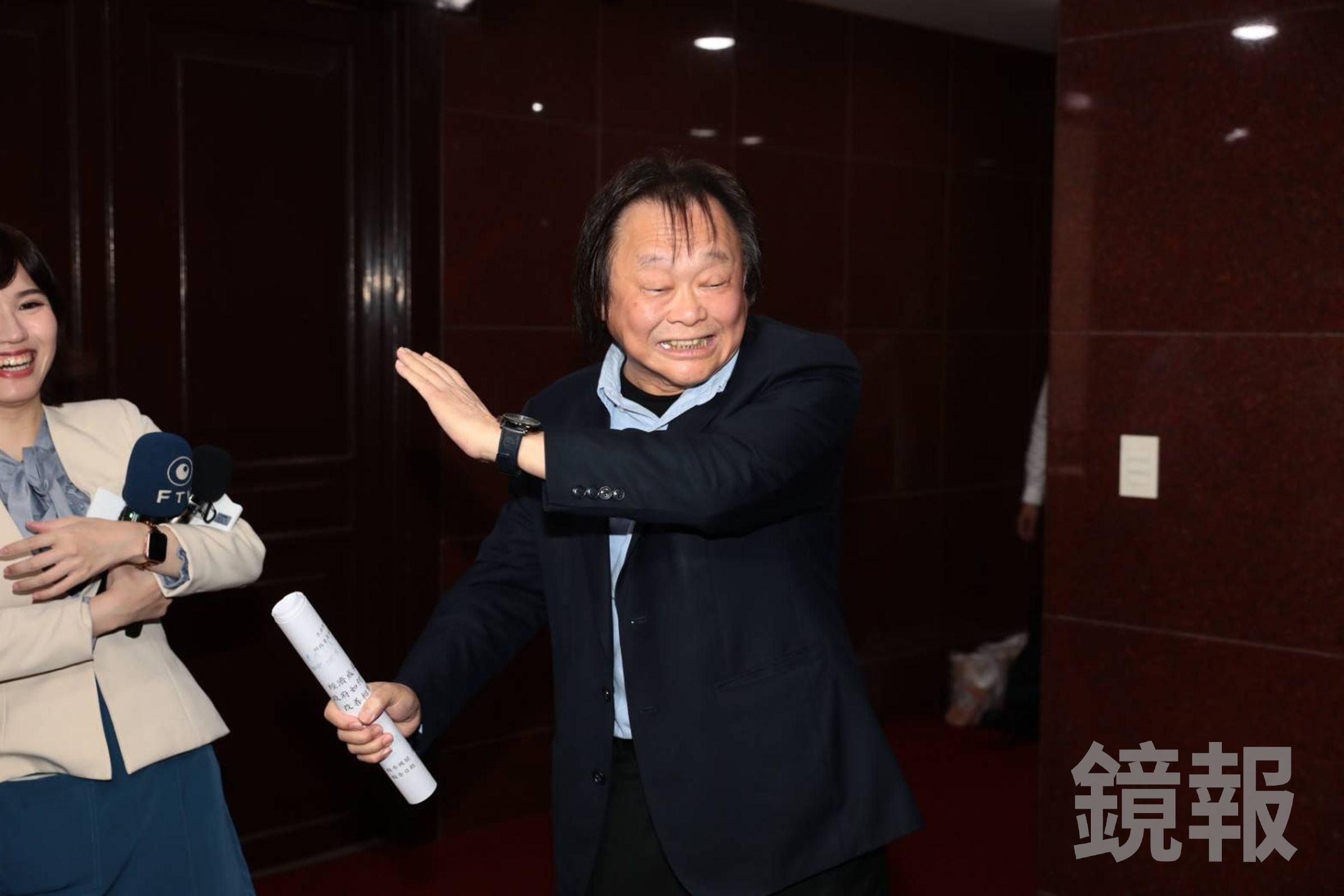 對於總統賴清德拋出核電重啟的議題,王世堅今天表示,將「非核家園」改一字變成「非碳家園」,可能會讓現況海闊天空。(鏡報林煒凱攝)