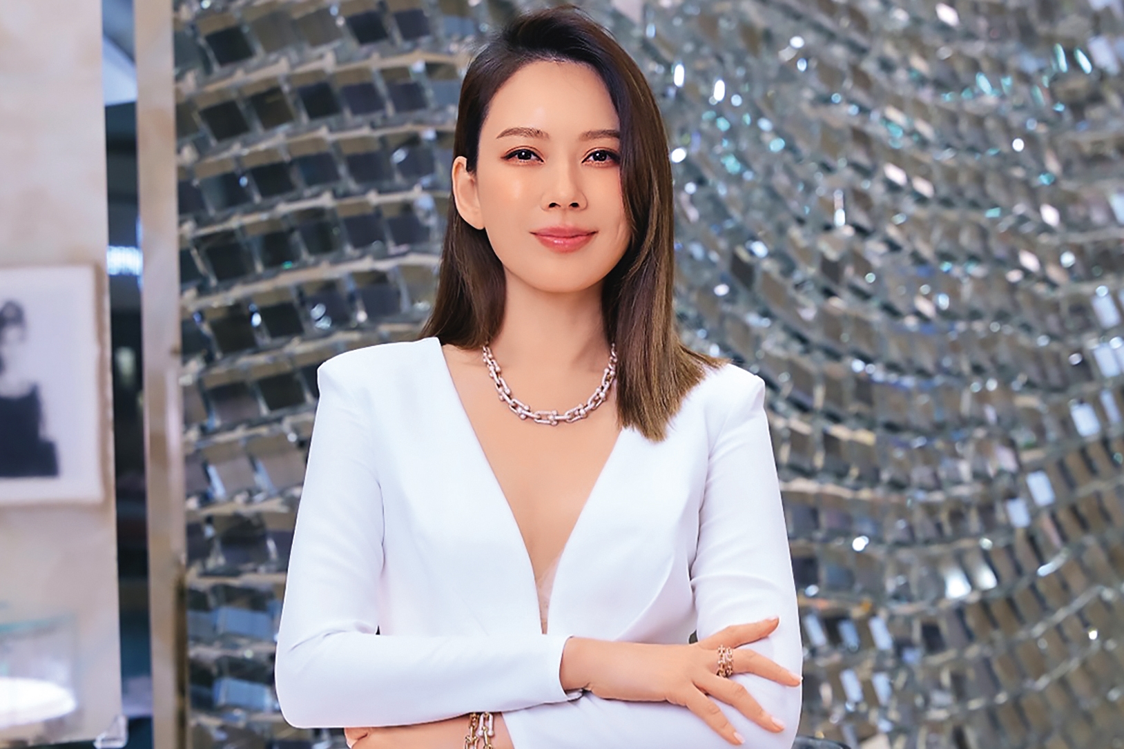 Melody五月辭去《11點熱吵店》，全是為了護女之下做出的選擇，讓孩子在不受輿論影響下安心成長。（翻攝自Melody時尚媽咪臉書）