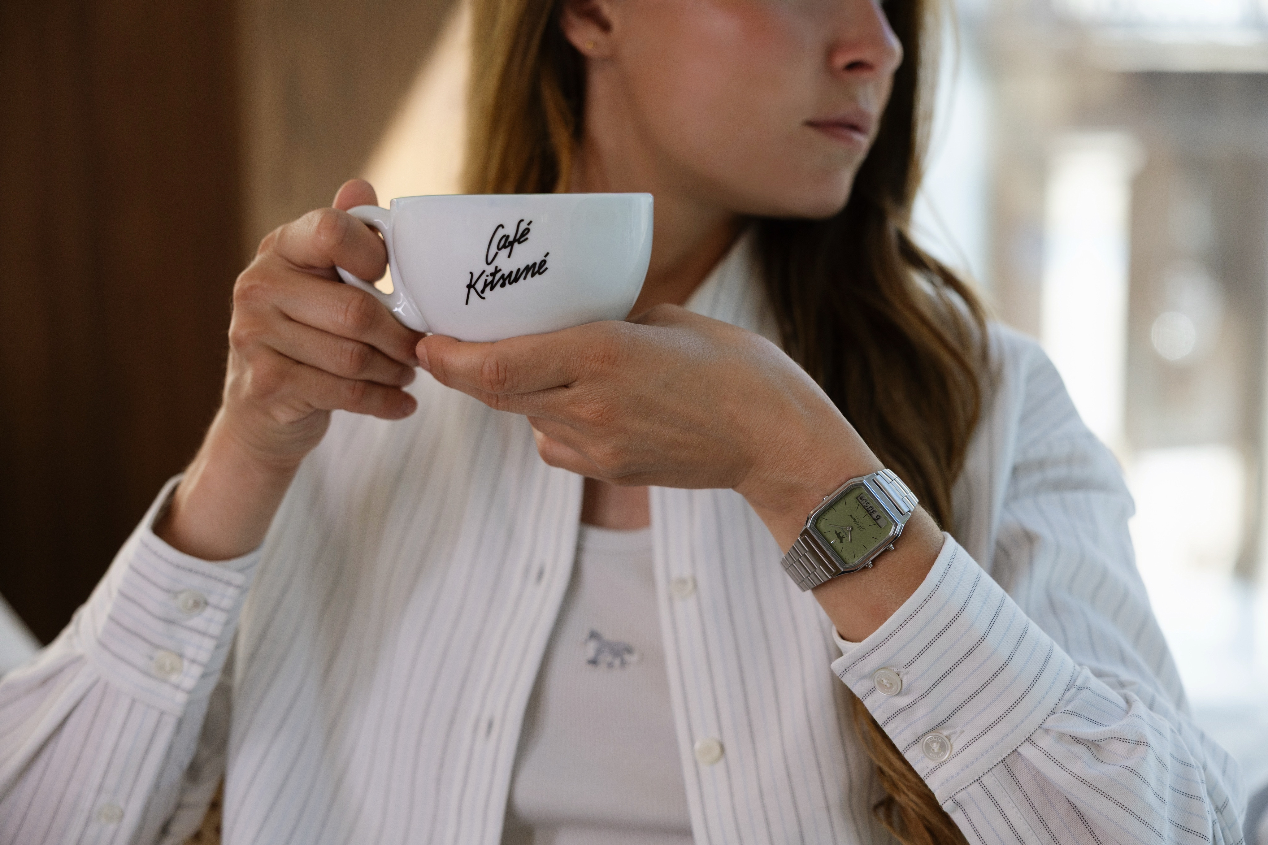 全台限量100支的Café Kitsuné × CASIO復古聯名腕錶。NT$3,600(初衣食午提供)