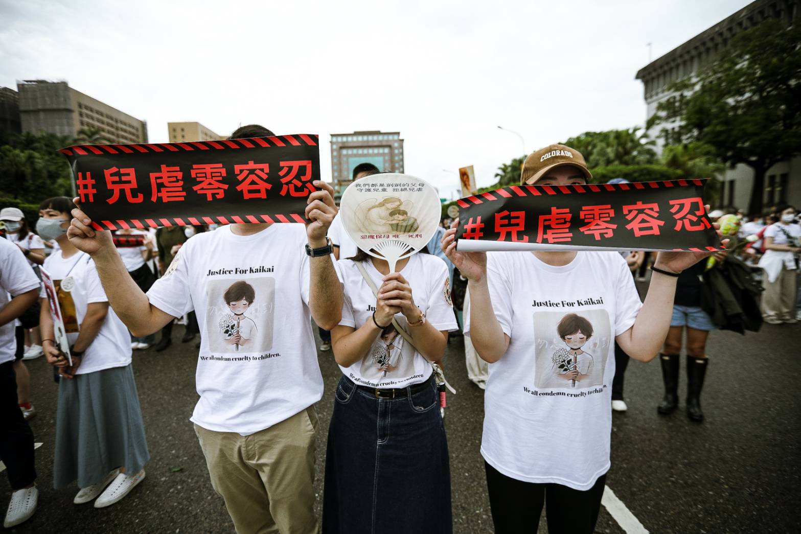 剴剴生母逃亡3年多後,今日於台中沙鹿被逮。(鏡報新聞網)