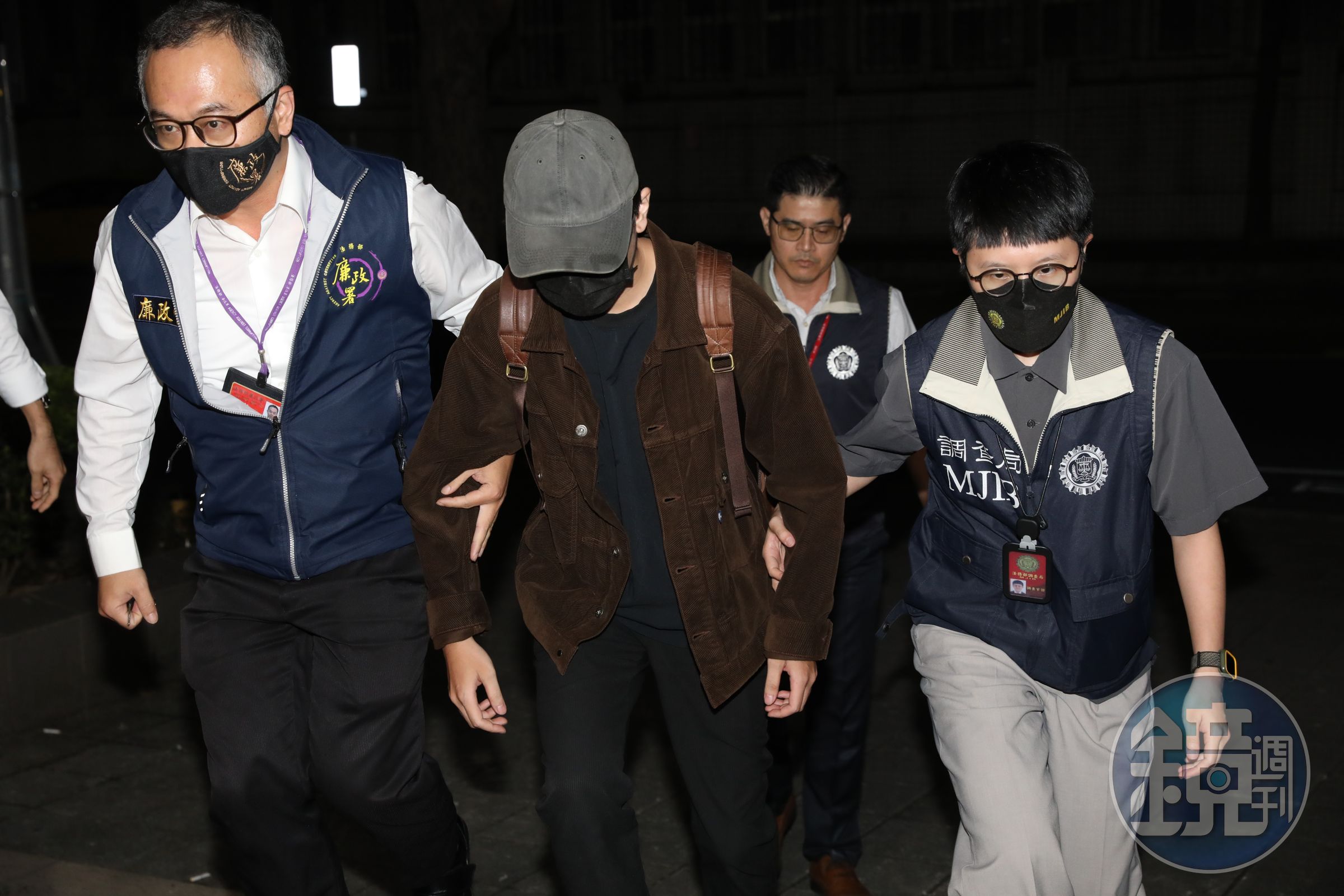 法官石育恩涉犯《組織犯罪防制條例》，遭北檢以80萬元交保。