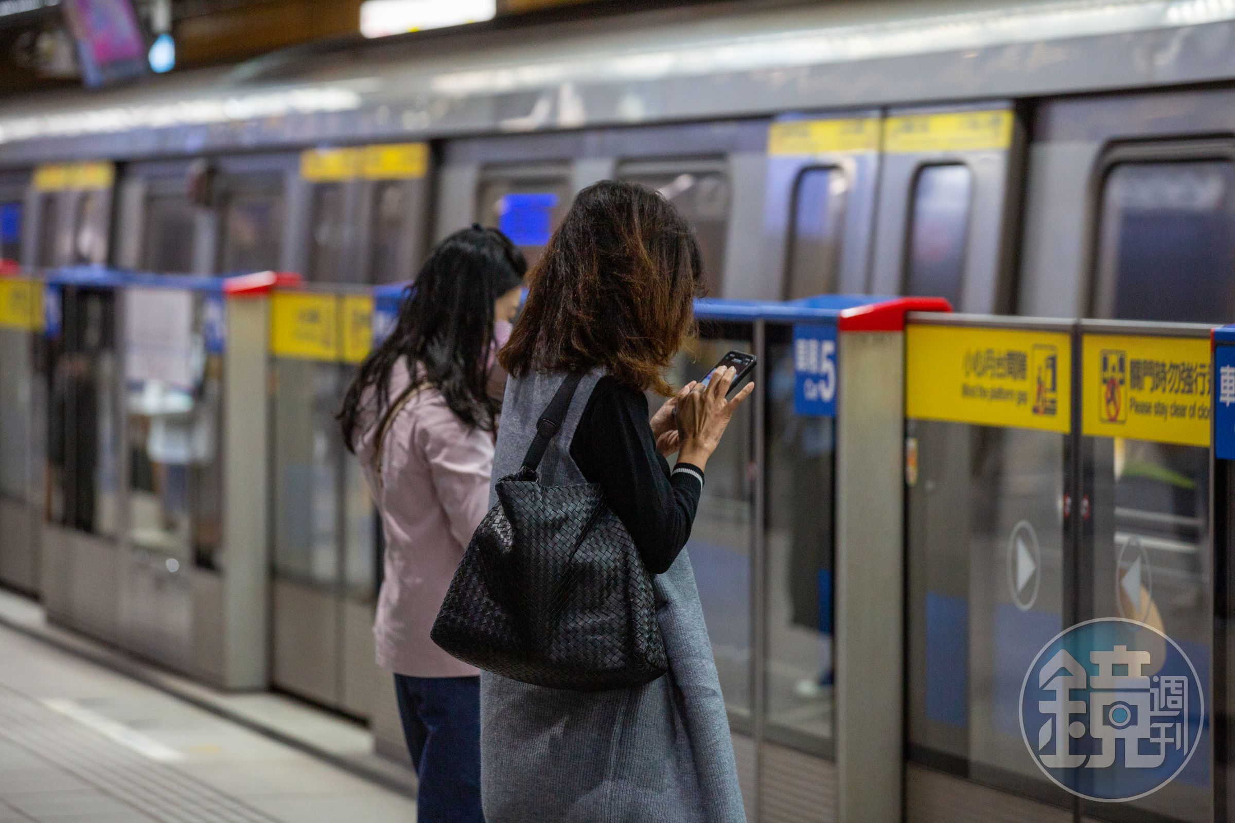 2024年台北捷運全系統電聯車開關門次數約3億8千餘萬次,車門開關異常件數僅百餘件。(本刊資料照)