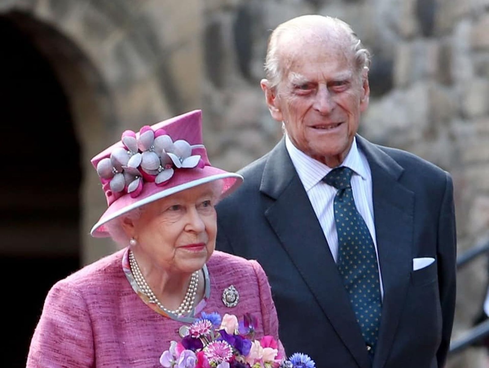 菲利普親王生前罹胰臟癌8年!英女王來不及見最後一面 怨夫「他又一次不告而別」