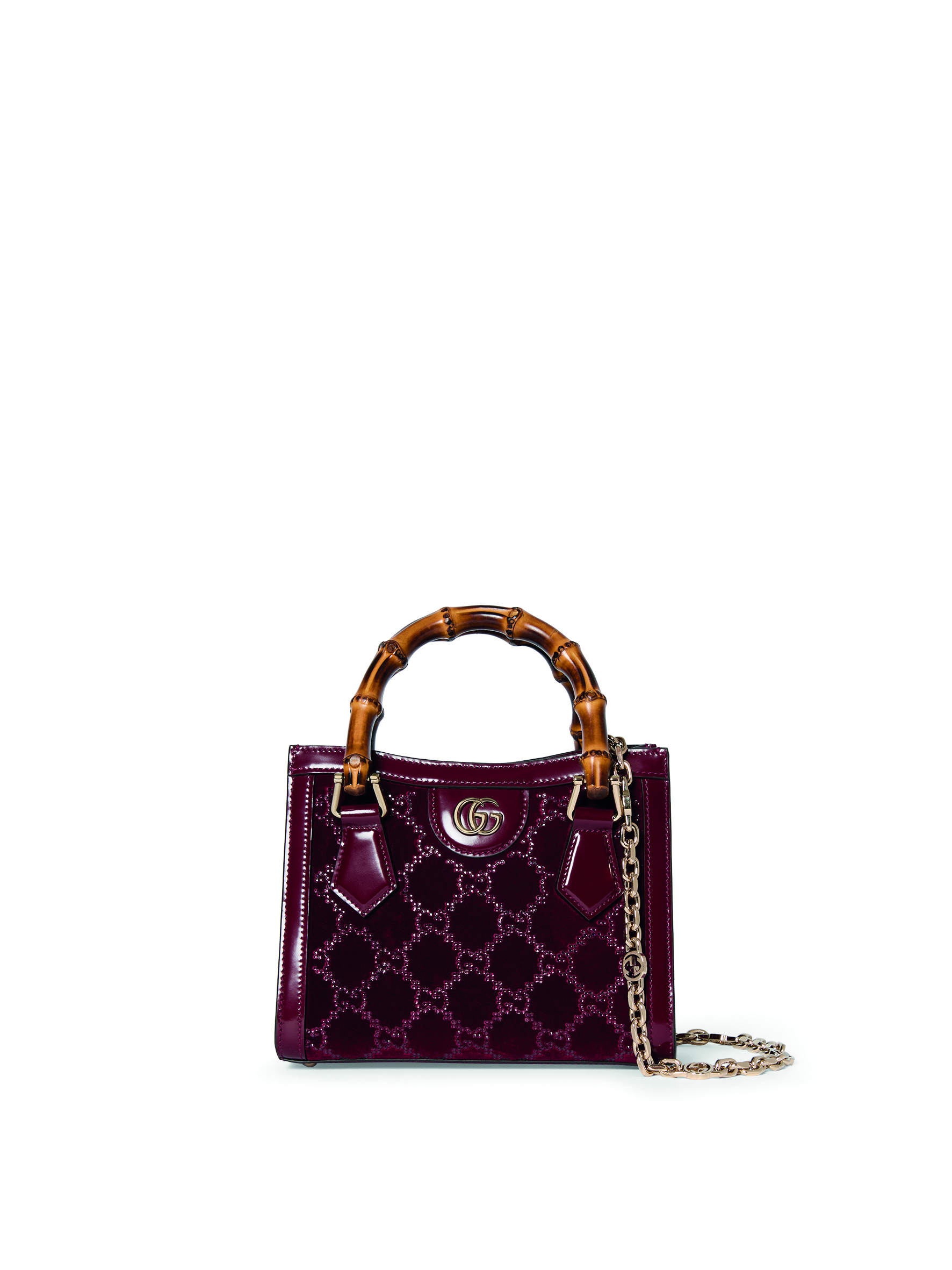Gucci Diana紅色絨布竹節包。NT$161,800(古馳提供)