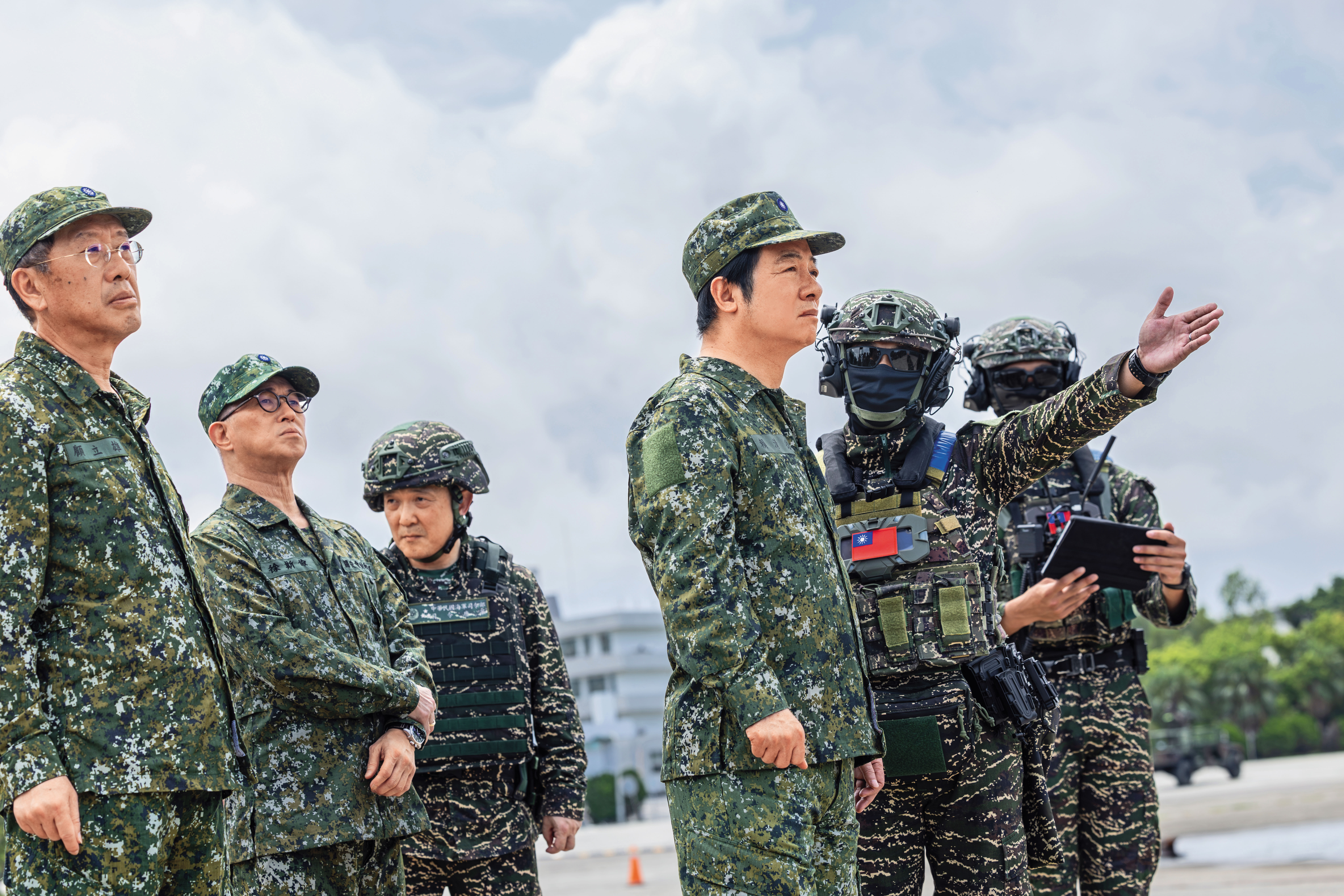總統賴清德去年赴左營軍區訪視,相關資訊也遭外洩。(翻攝總統府flickr)