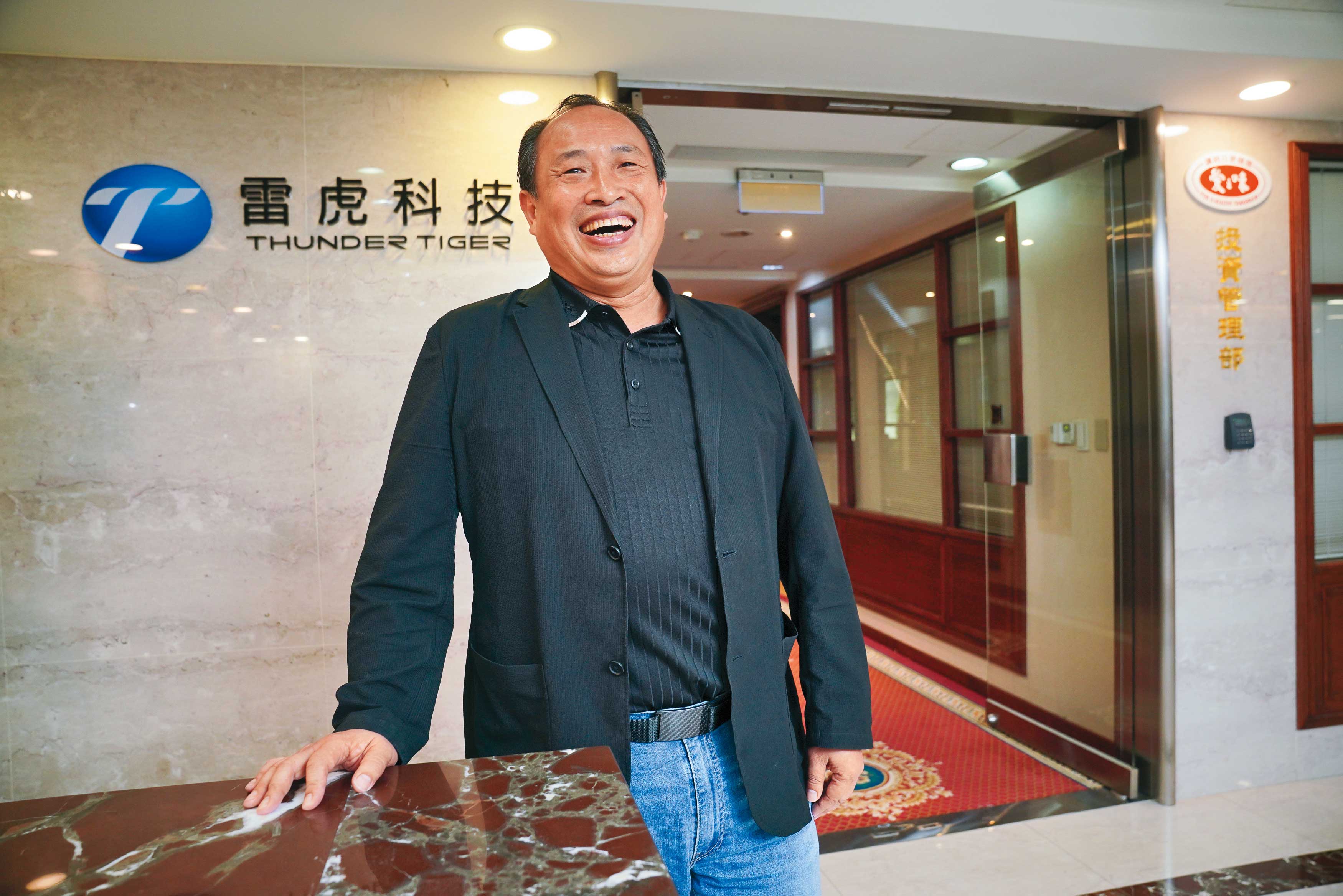 身為耐斯集團二代的陳冠如，還是指標軍工股雷虎的董事長，談起無人載具發展更是滔滔不絕如數家珍。