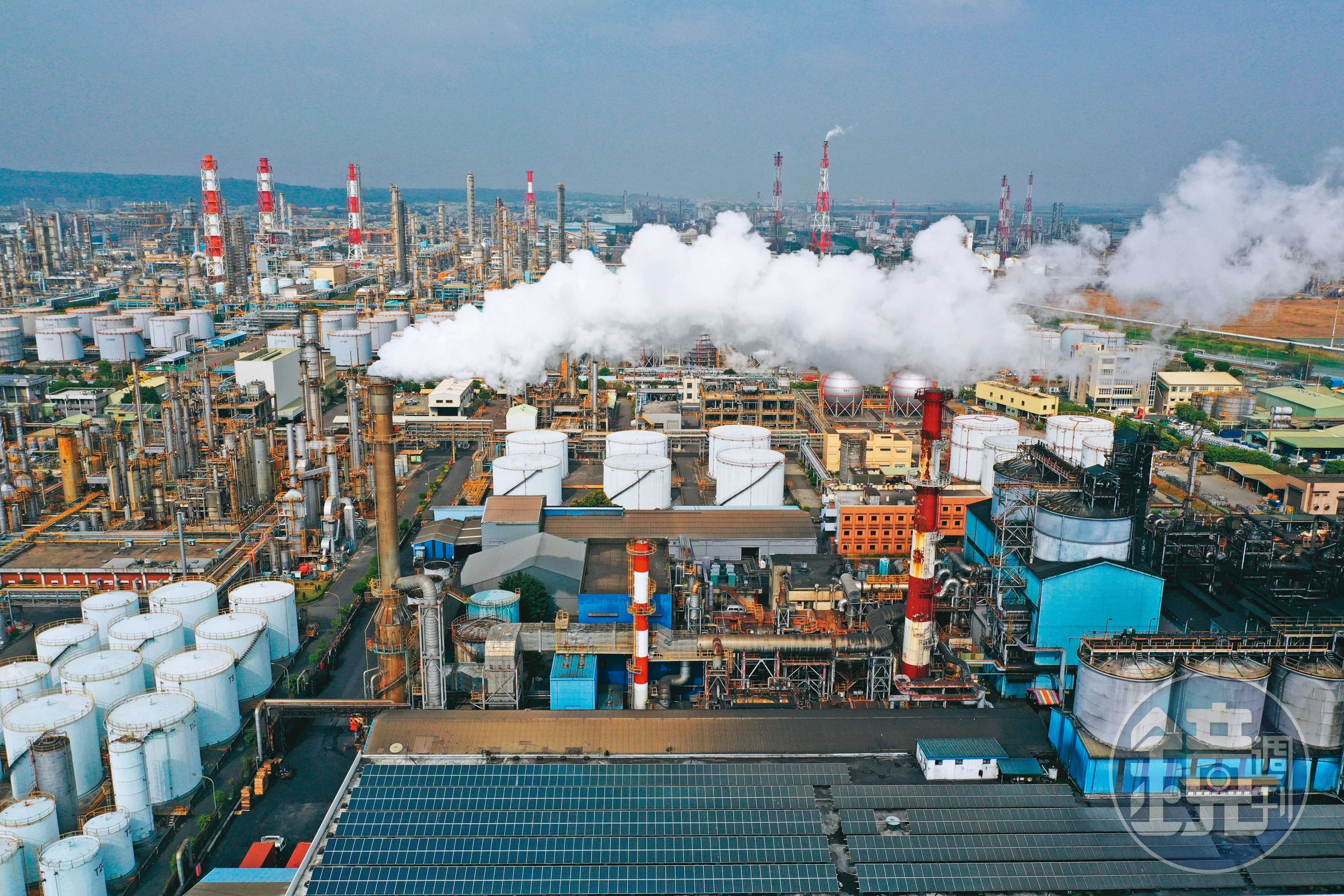 全球氣候暖化問題升溫,歐盟碳邊境調整機制(CBAM)將於2026年正式上路,期能藉此有效控制碳排問題。