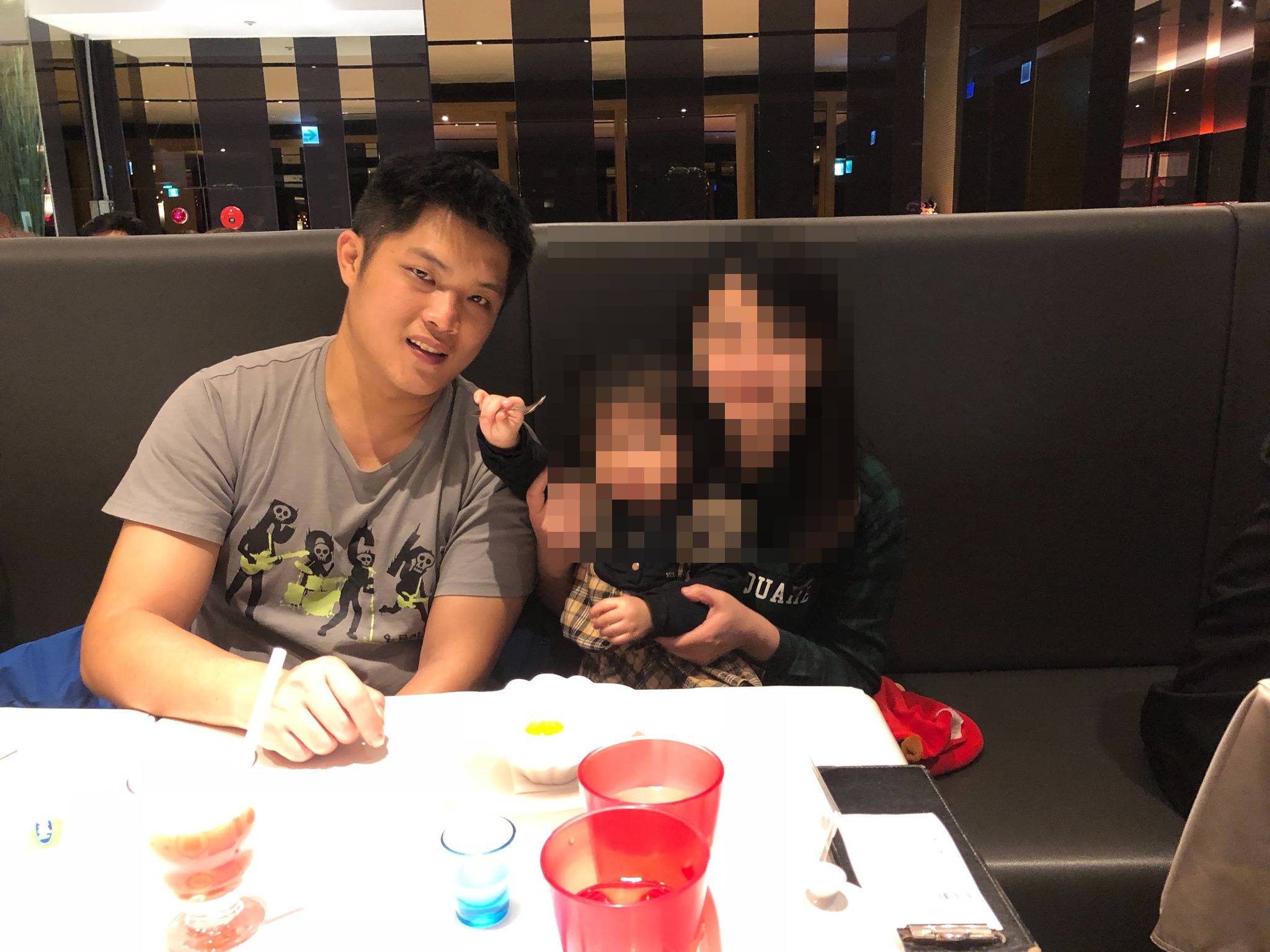 詹能傑殉職，留下妻女2人。（翻攝基隆市消防局-角落消火伴臉書）
