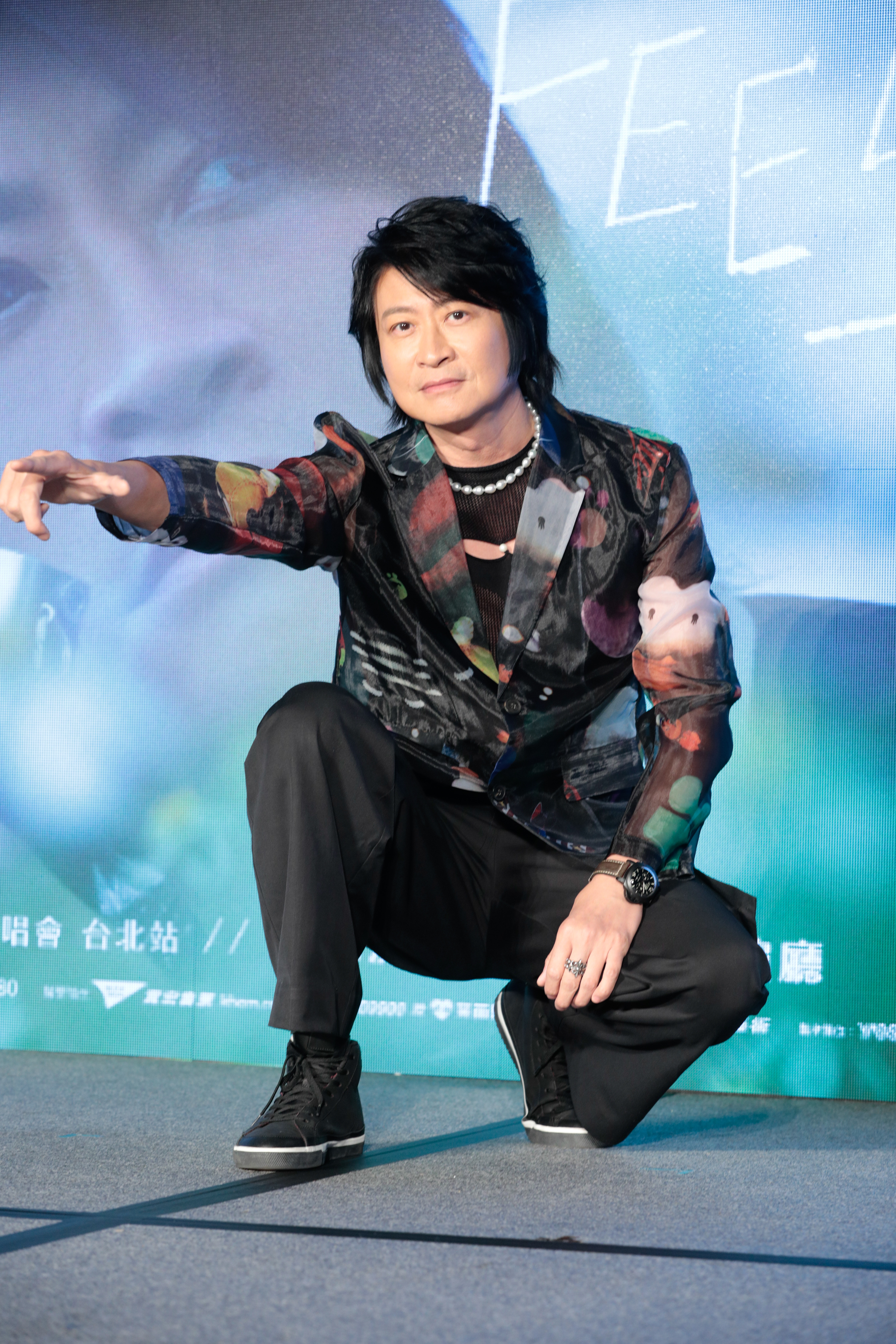 游鴻明承諾演唱會上的經典情歌絕對不會少。