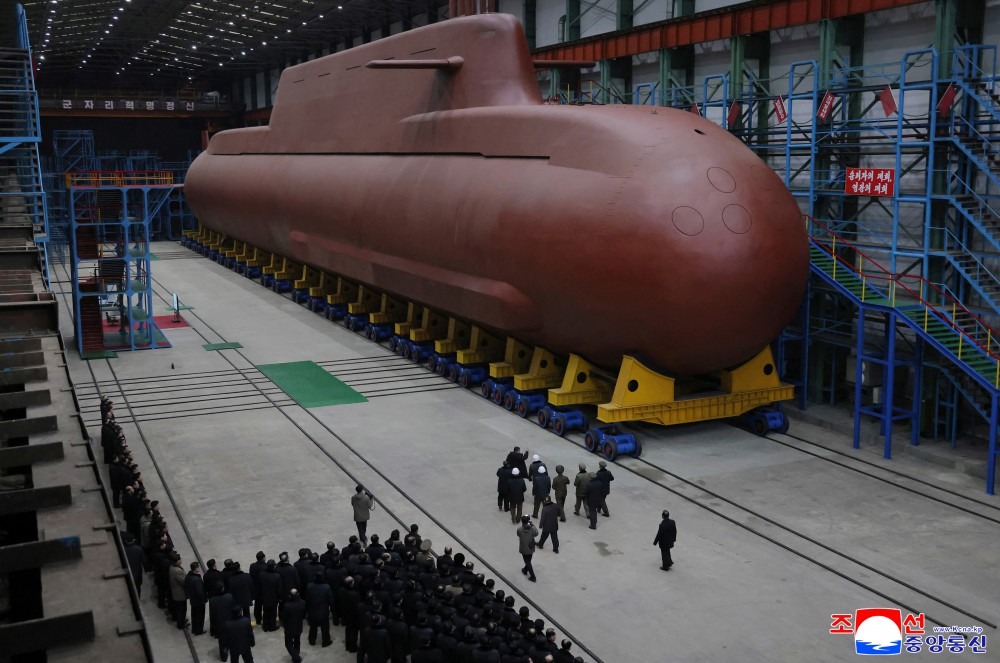 8,700噸級核動力戰略導向飛彈潛艇,首度正式對外揭露。(翻攝自朝中社)