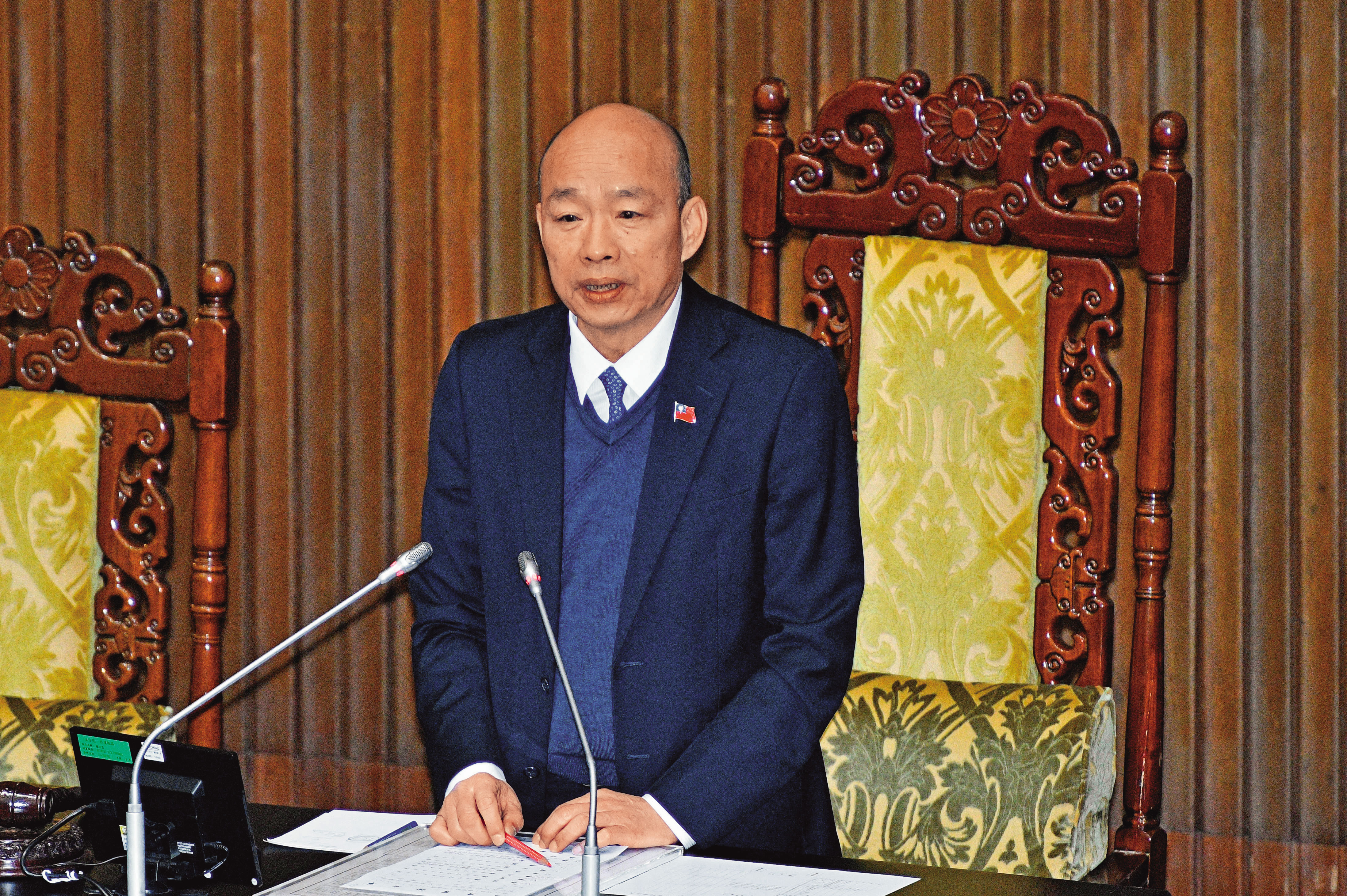 韓國瑜很清楚，這次復出，外界會用放大鏡檢視他，如果他故態復萌，國民黨衰敗的速度絕對超過他的想像。