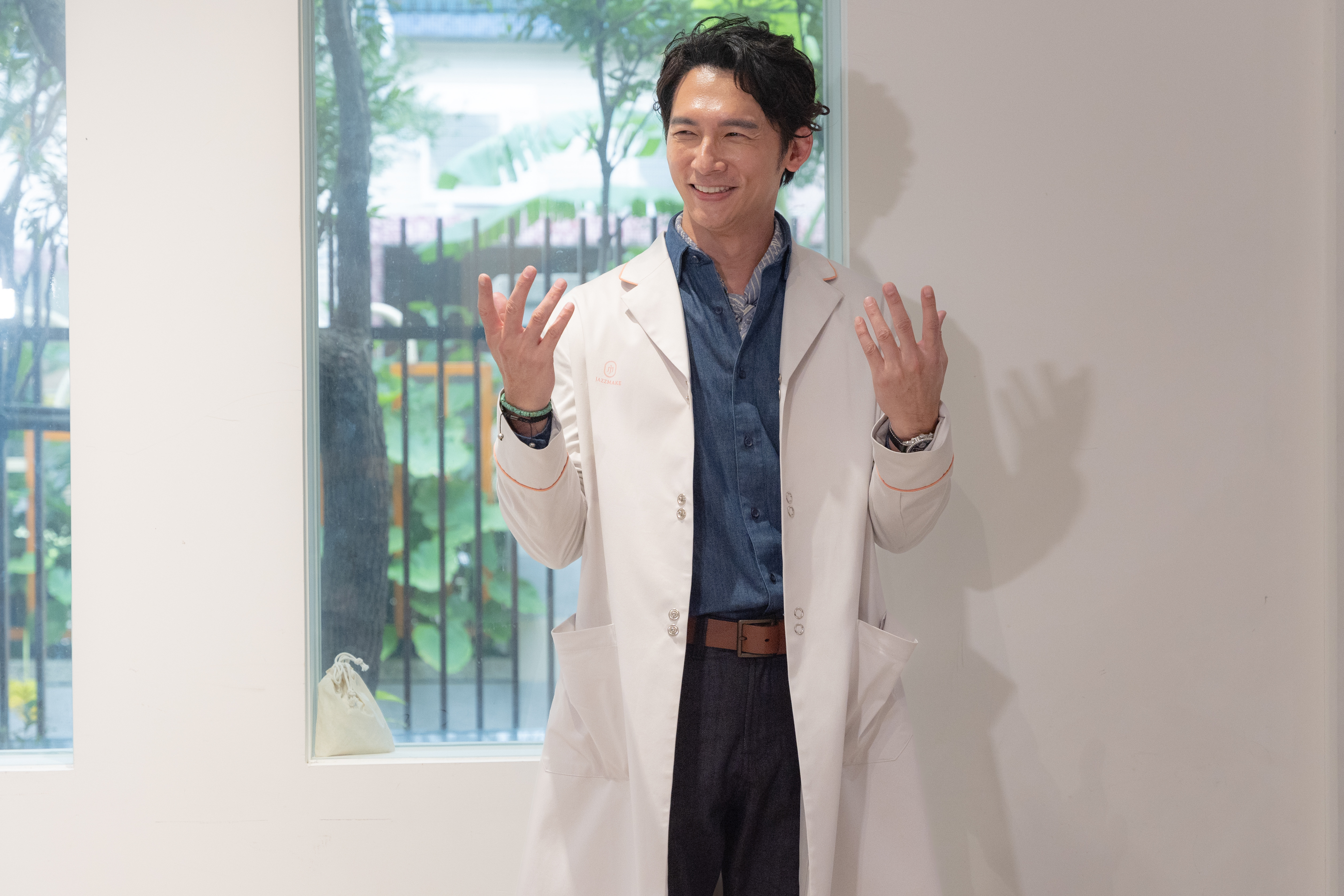 温昇豪現在是無約一身輕的自由狀態。（六魚文創提供）