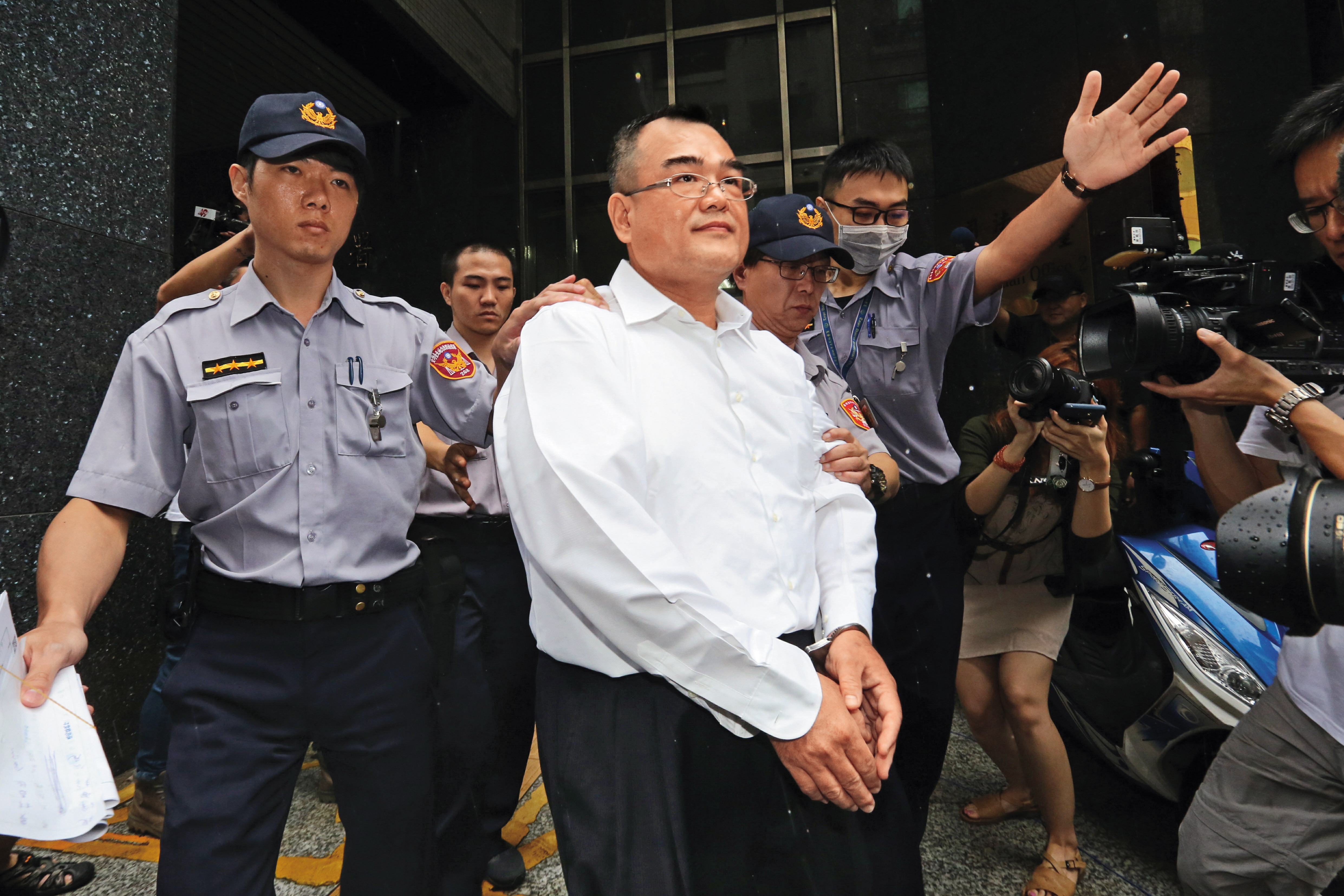 林益世2018年因為涉收賄消息鬧得沸沸揚揚，部分罪行已遭判刑入獄。