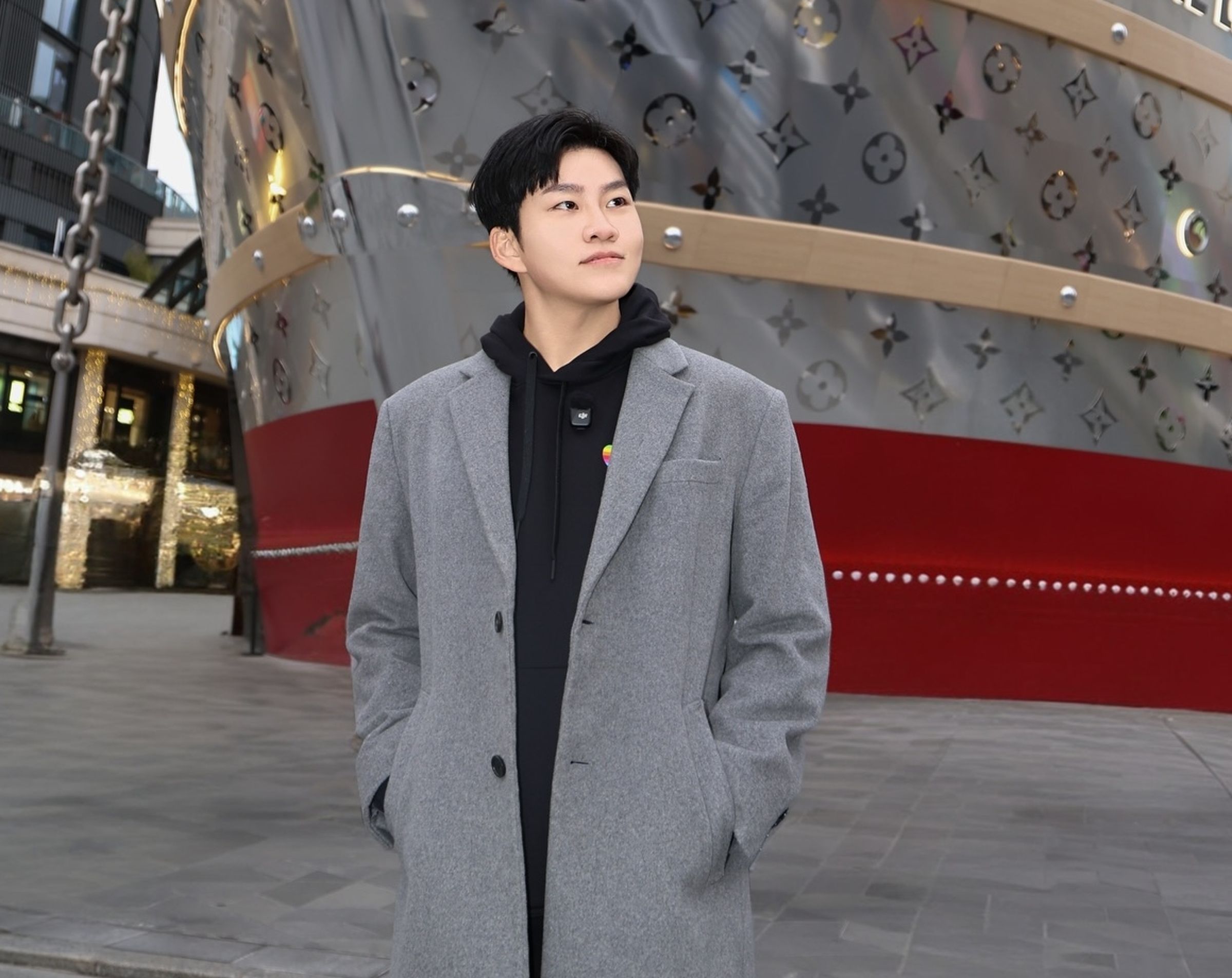 Joeman去年爆瘦,判若兩人。(翻攝Joeman臉書)